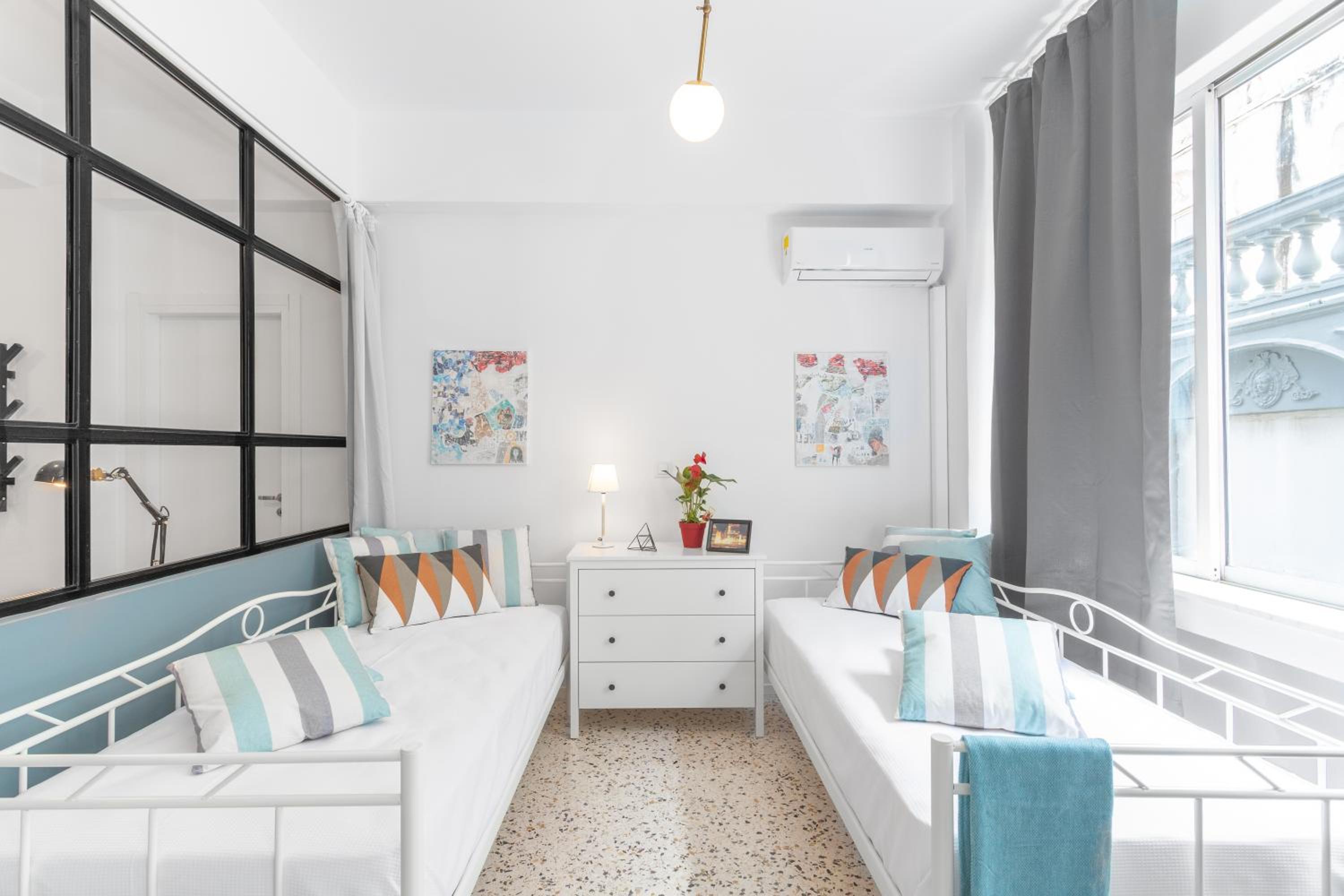 Downtown Boutique Apartments Acropolis View