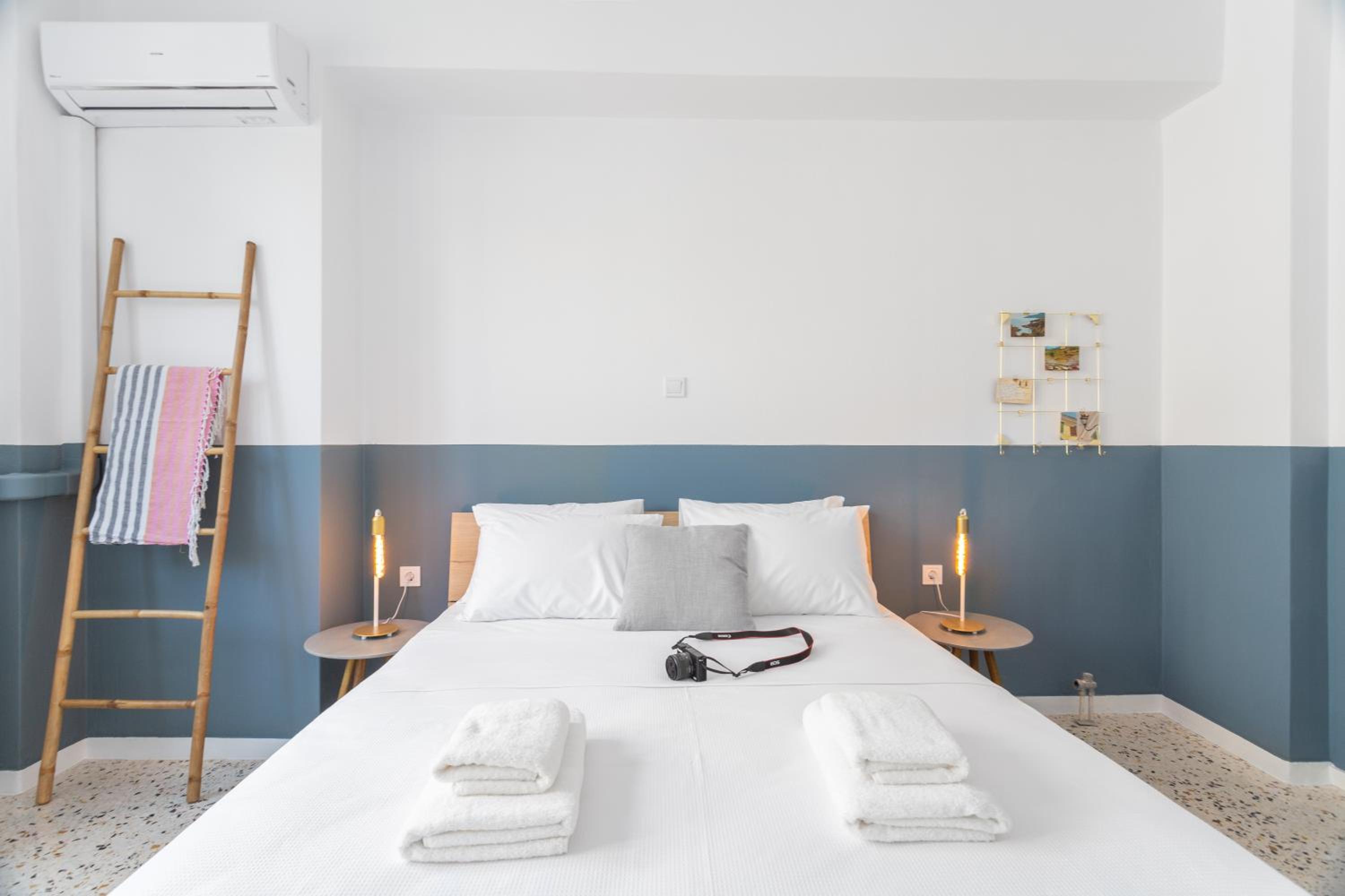 Downtown Boutique Apartments Acropolis View