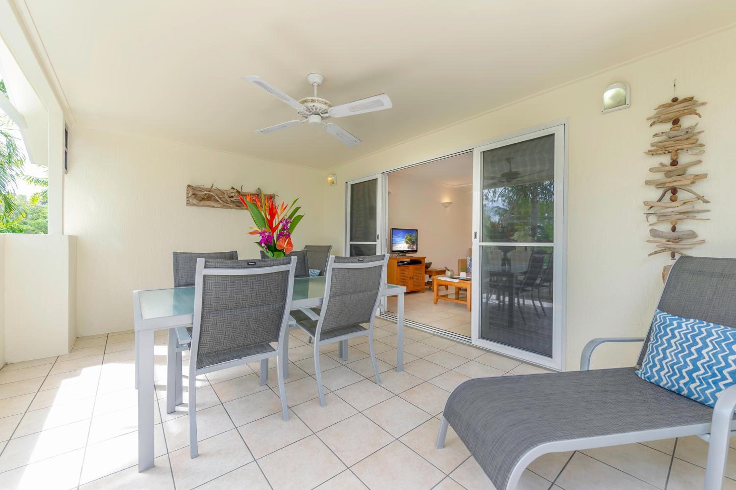 Hotel Mowbray By The Sea - Image 1