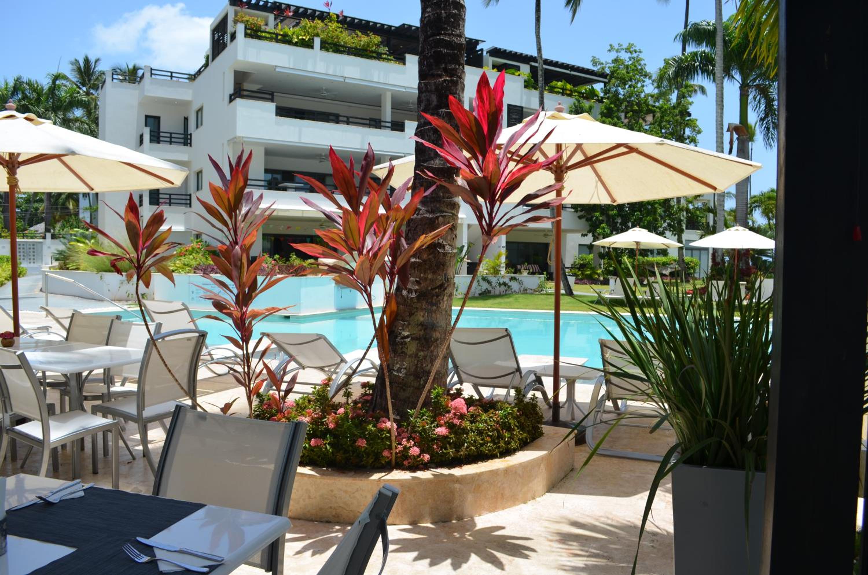 Aligio Beachfront Paradise