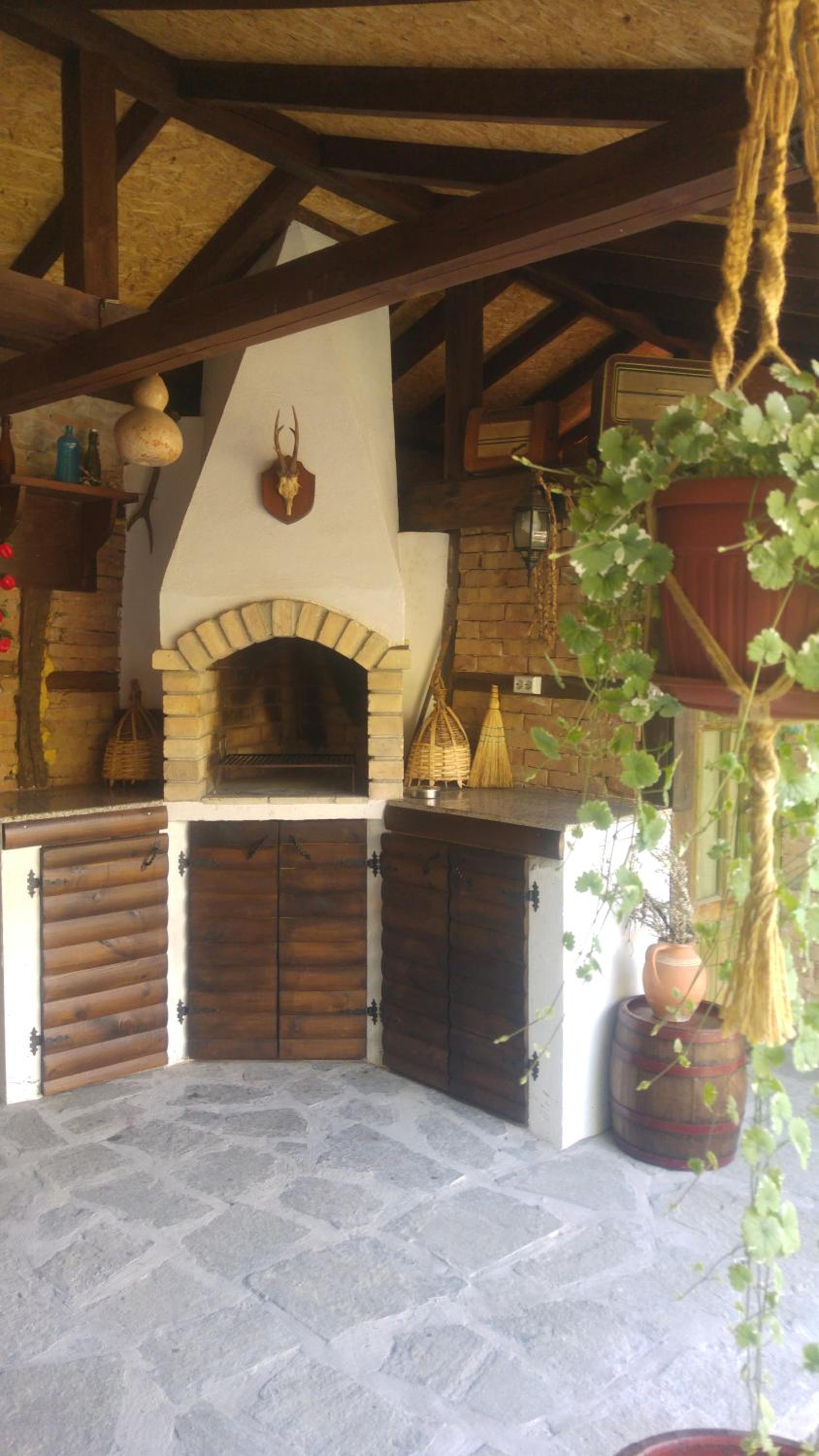 Guest House Strumena