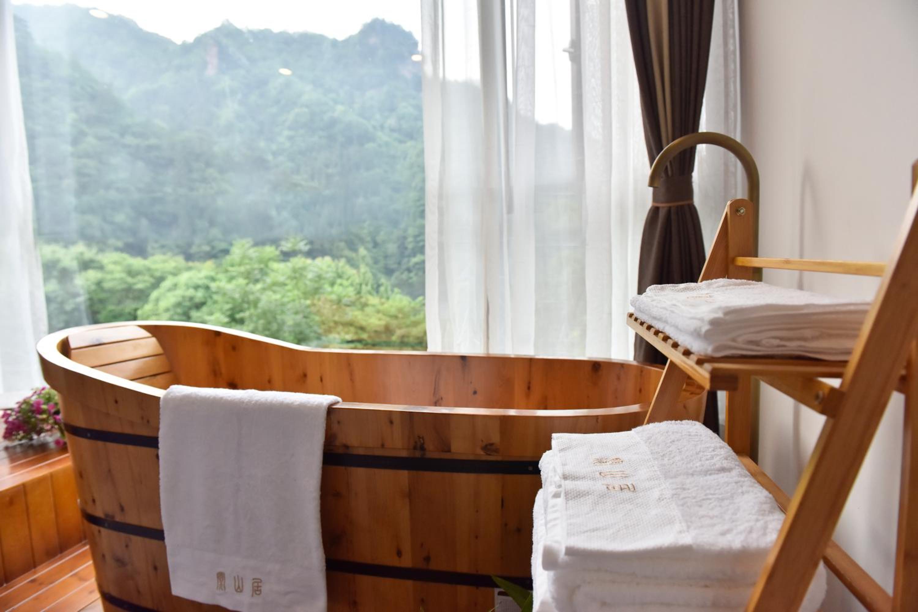 Zhangjiajie Mount View Cottage