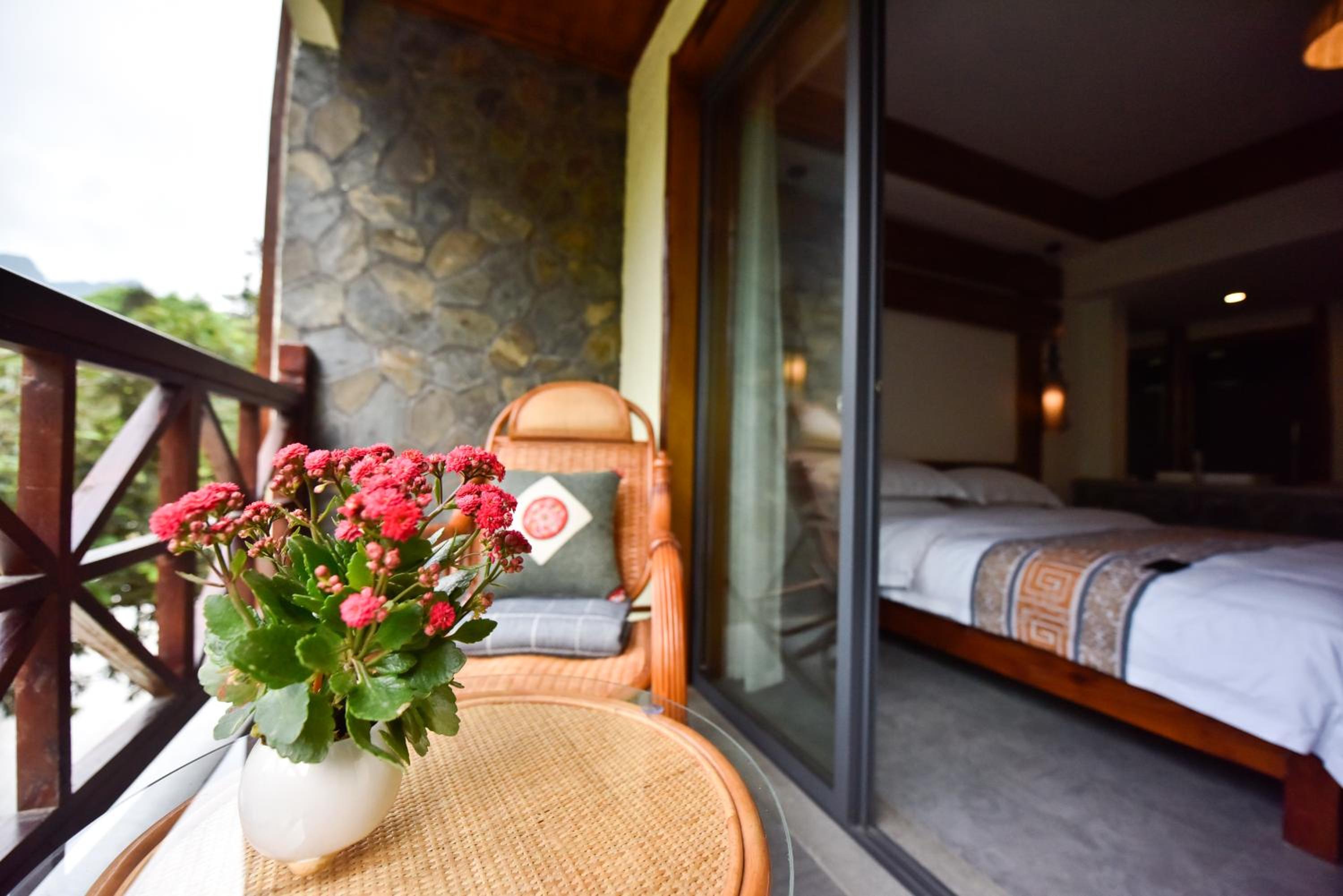 Zhangjiajie Mount View Cottage
