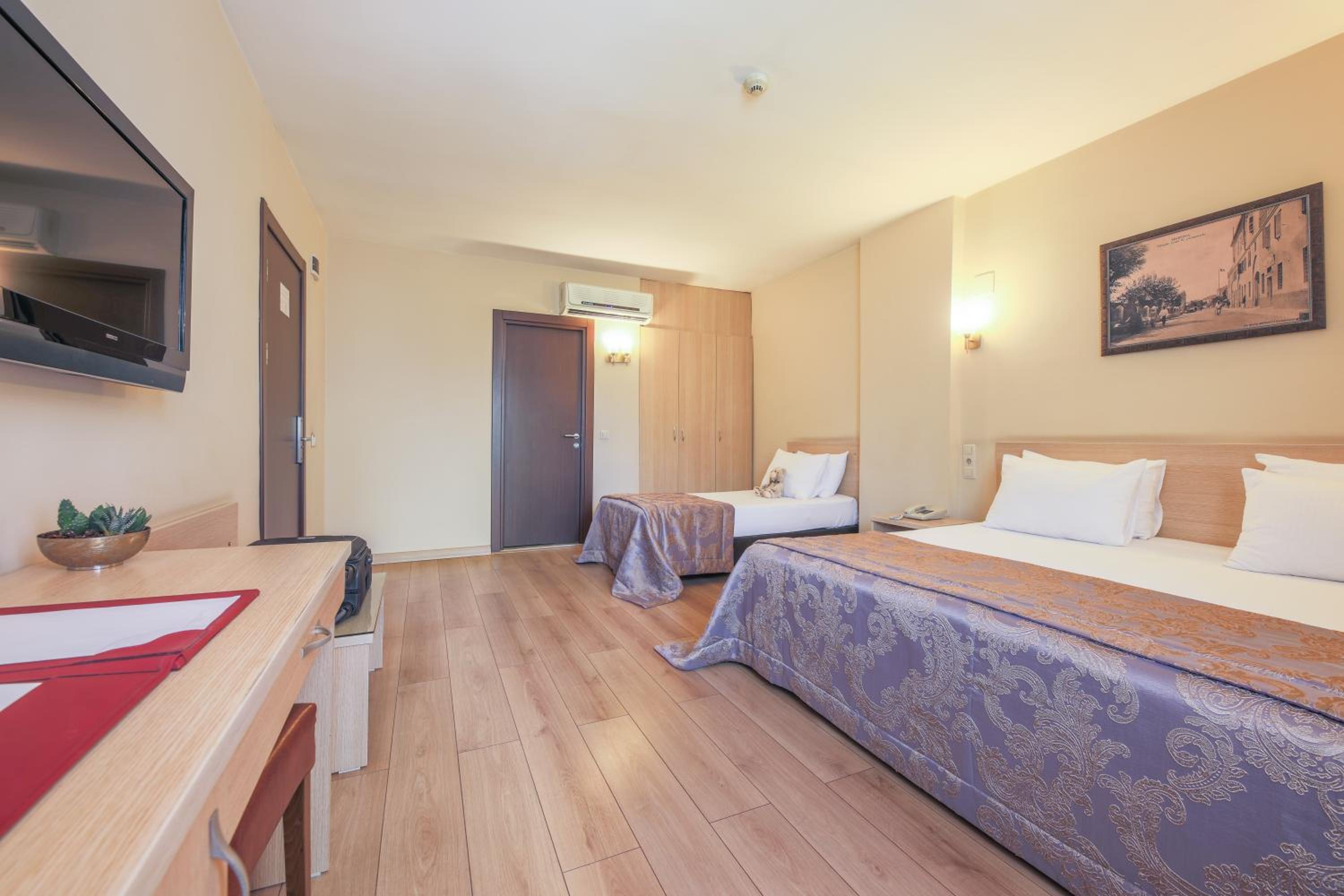 Hostapark Hotel - Image 28