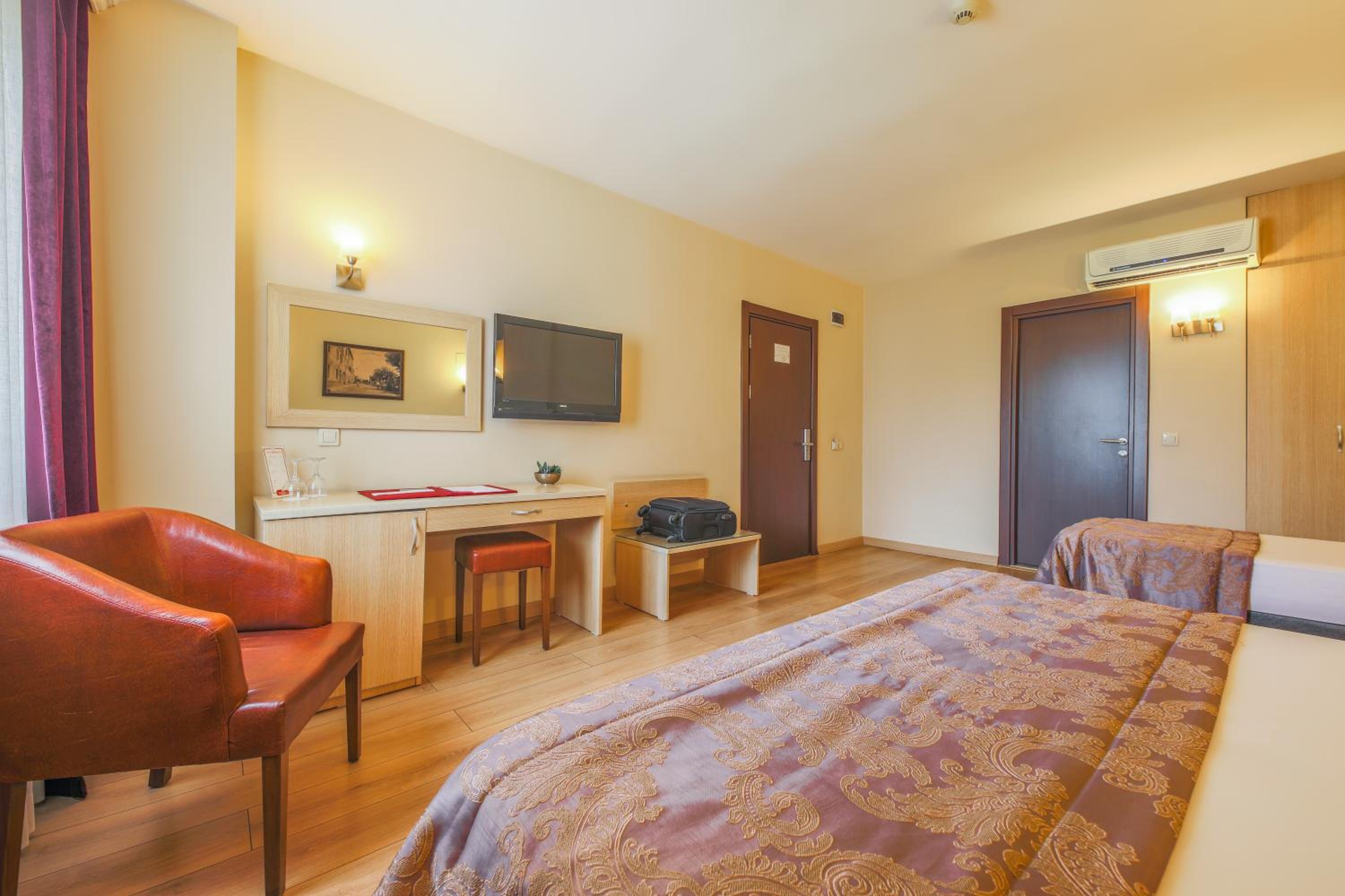 Hostapark Hotel - Image 30