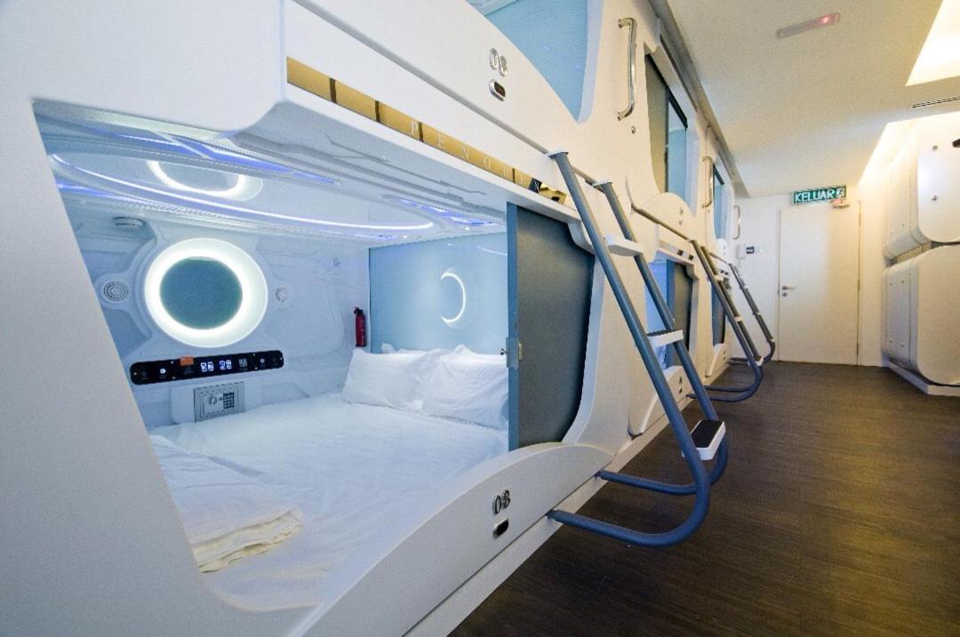 M Qube Hotel photo 3