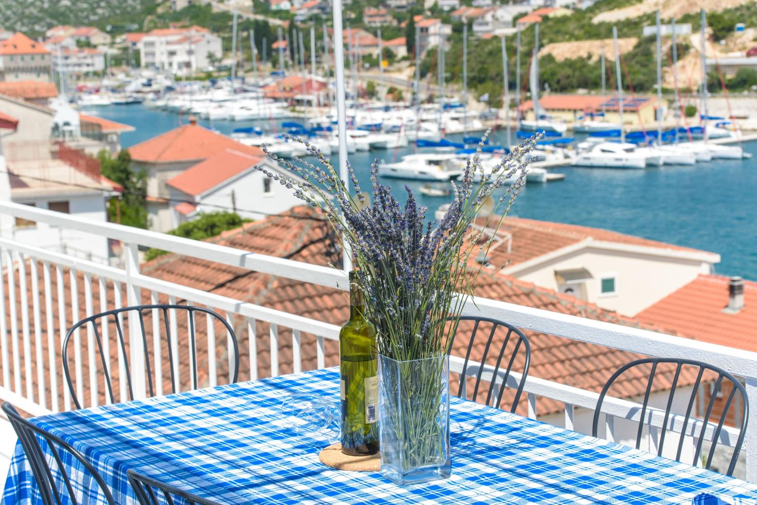 Beach Apartment Marina view 2