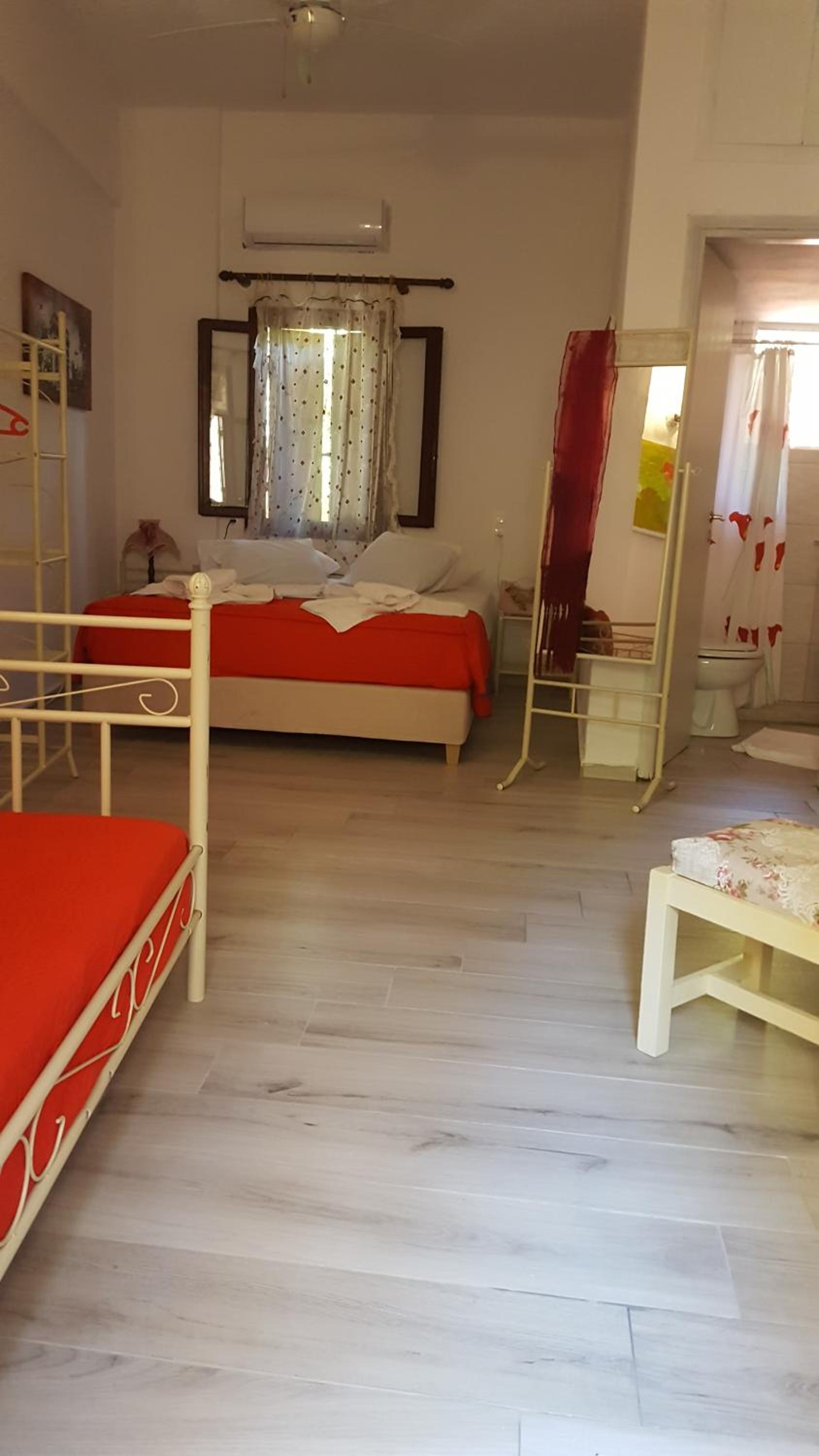 Studio Lefaki