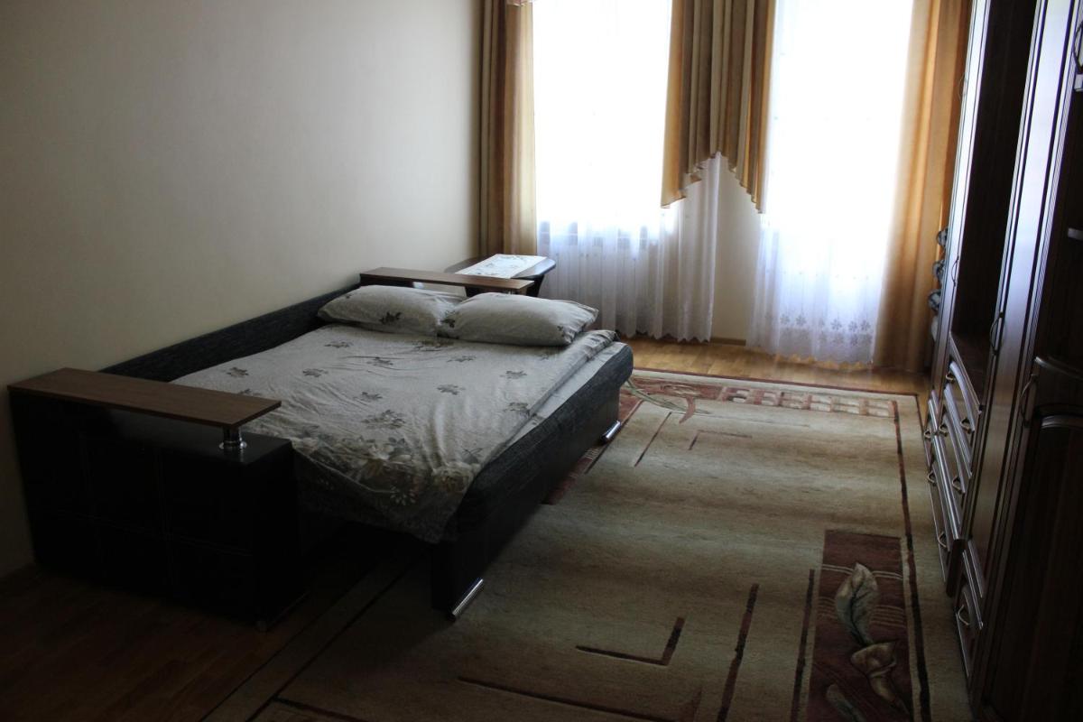 Apartment on Bernarda Meretyna