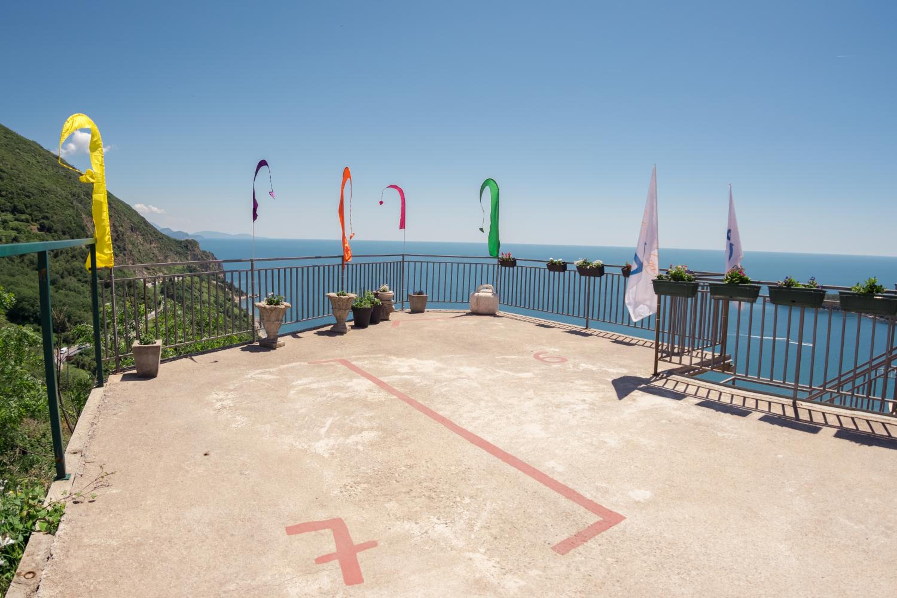 Calma Vista Apartments