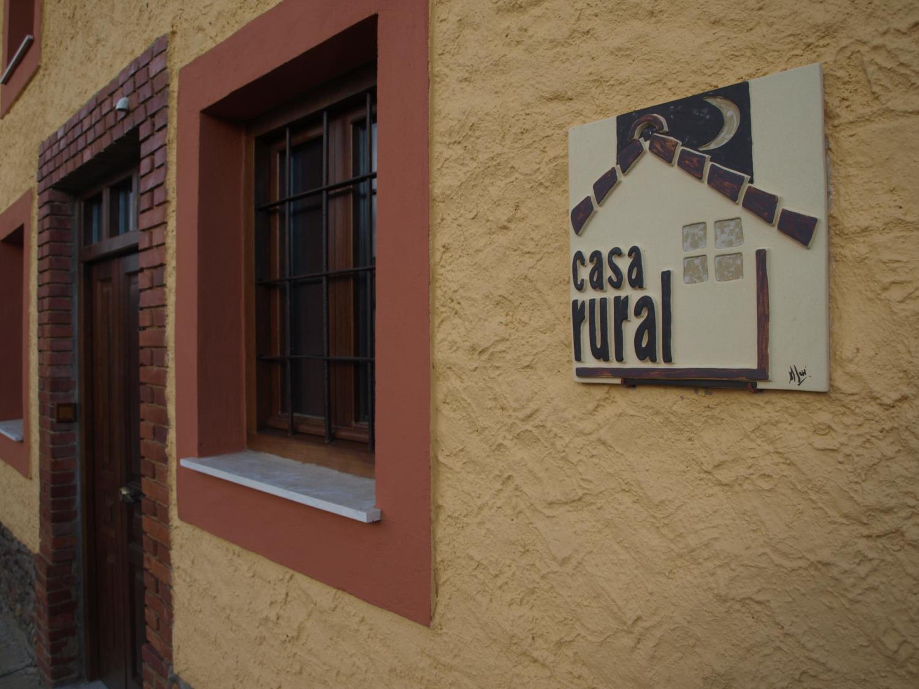 El Peralón de León photo 4