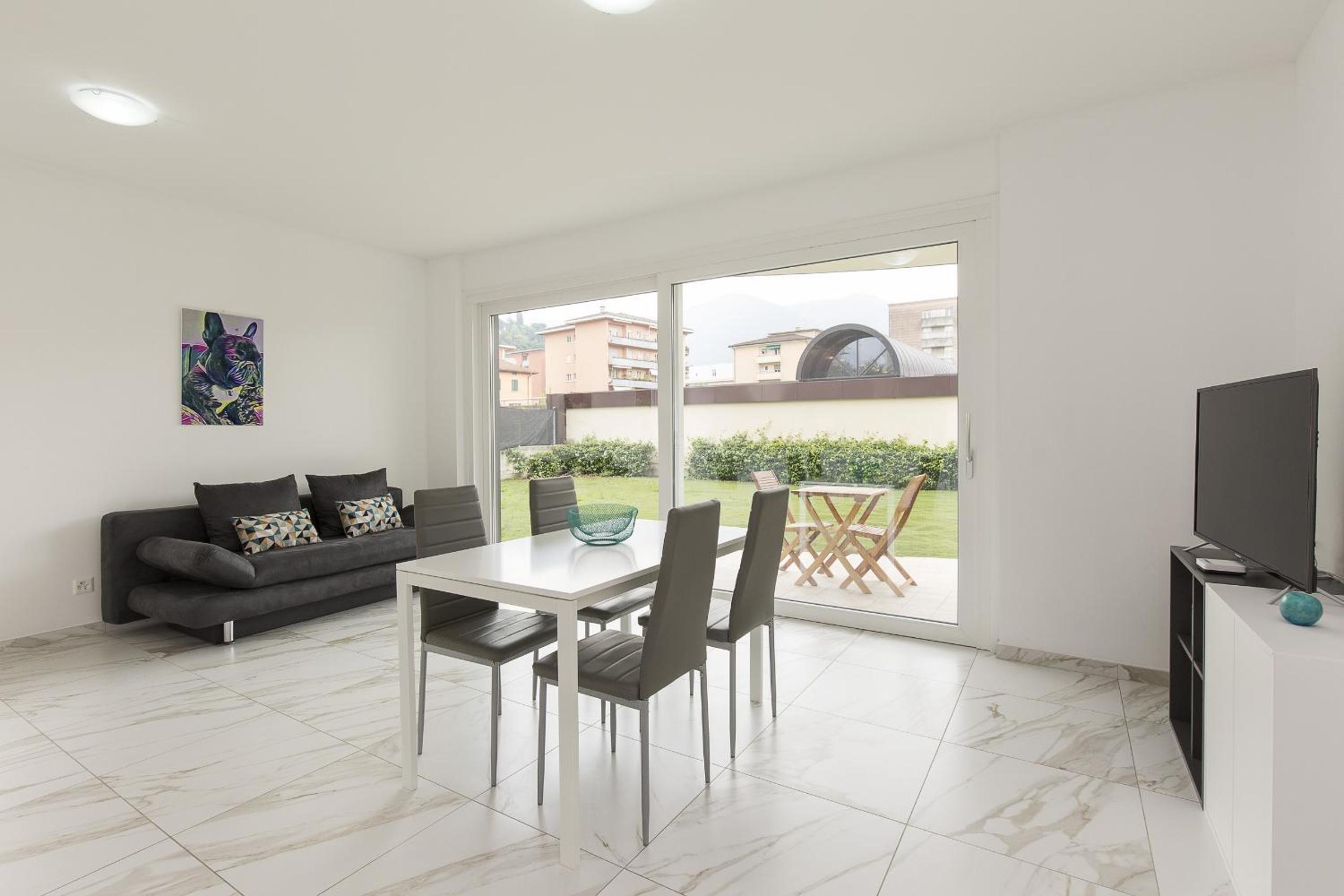 Roggia Apartments by Quokka 360 - central flats with parking space