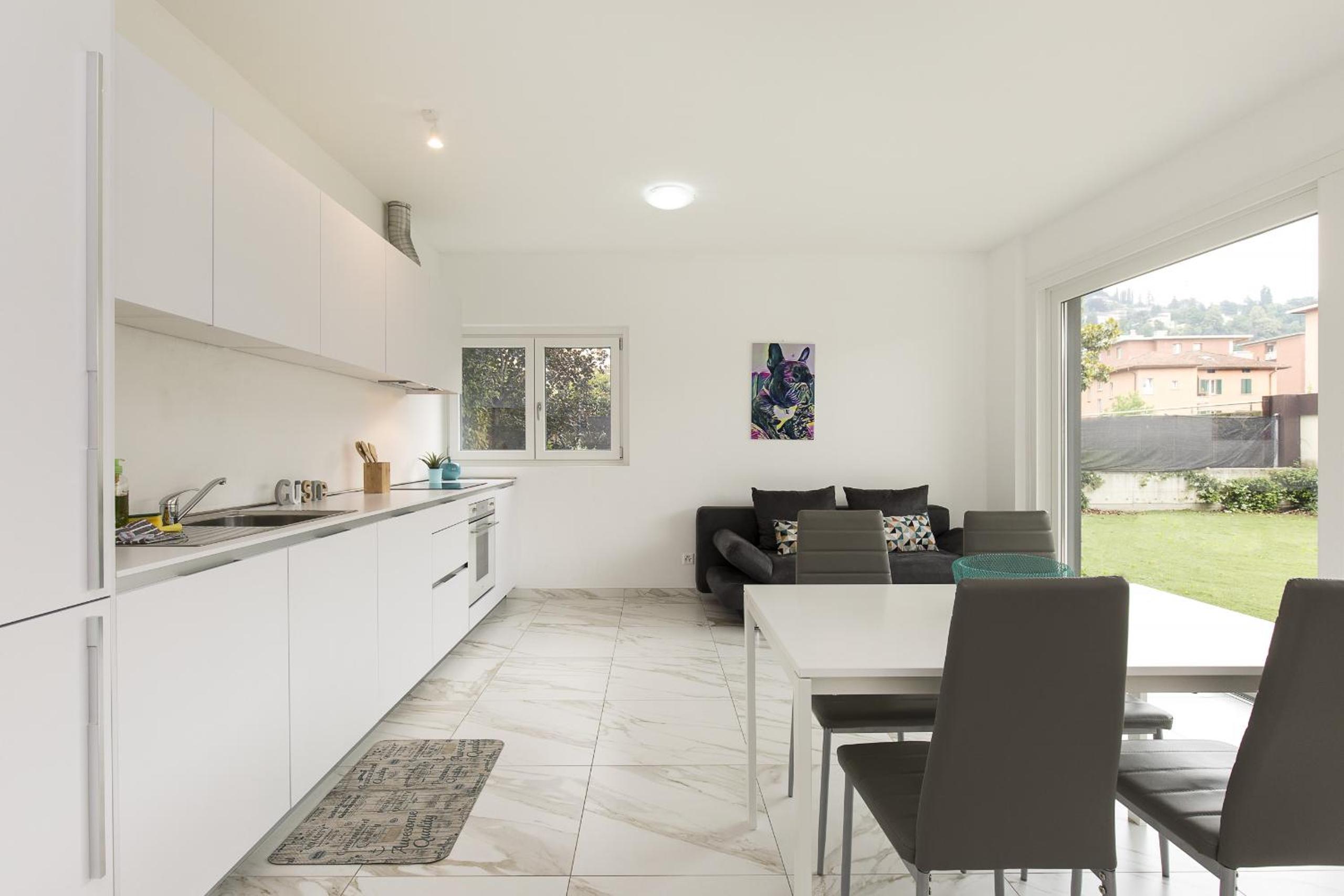 Roggia Apartments by Quokka 360 - central flats with parking space