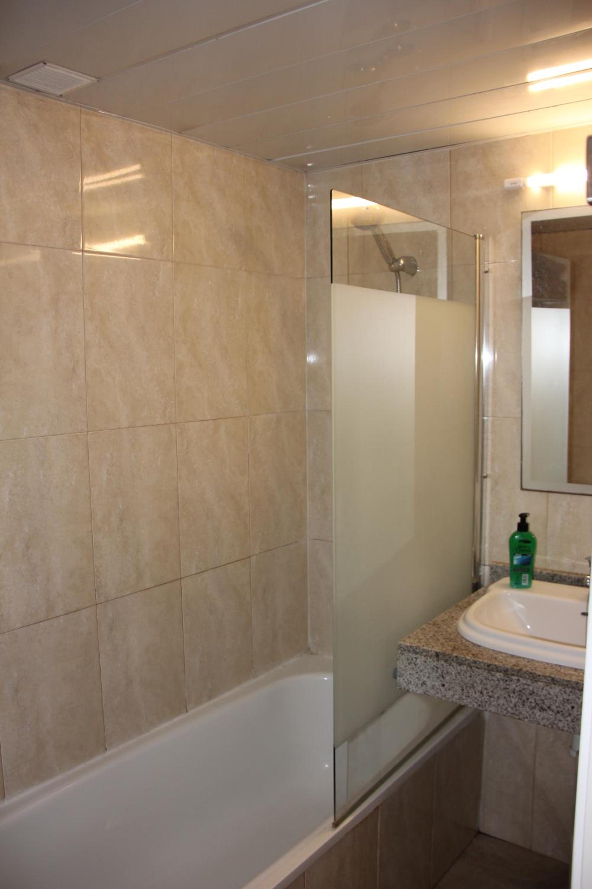 Apartamentos Caru