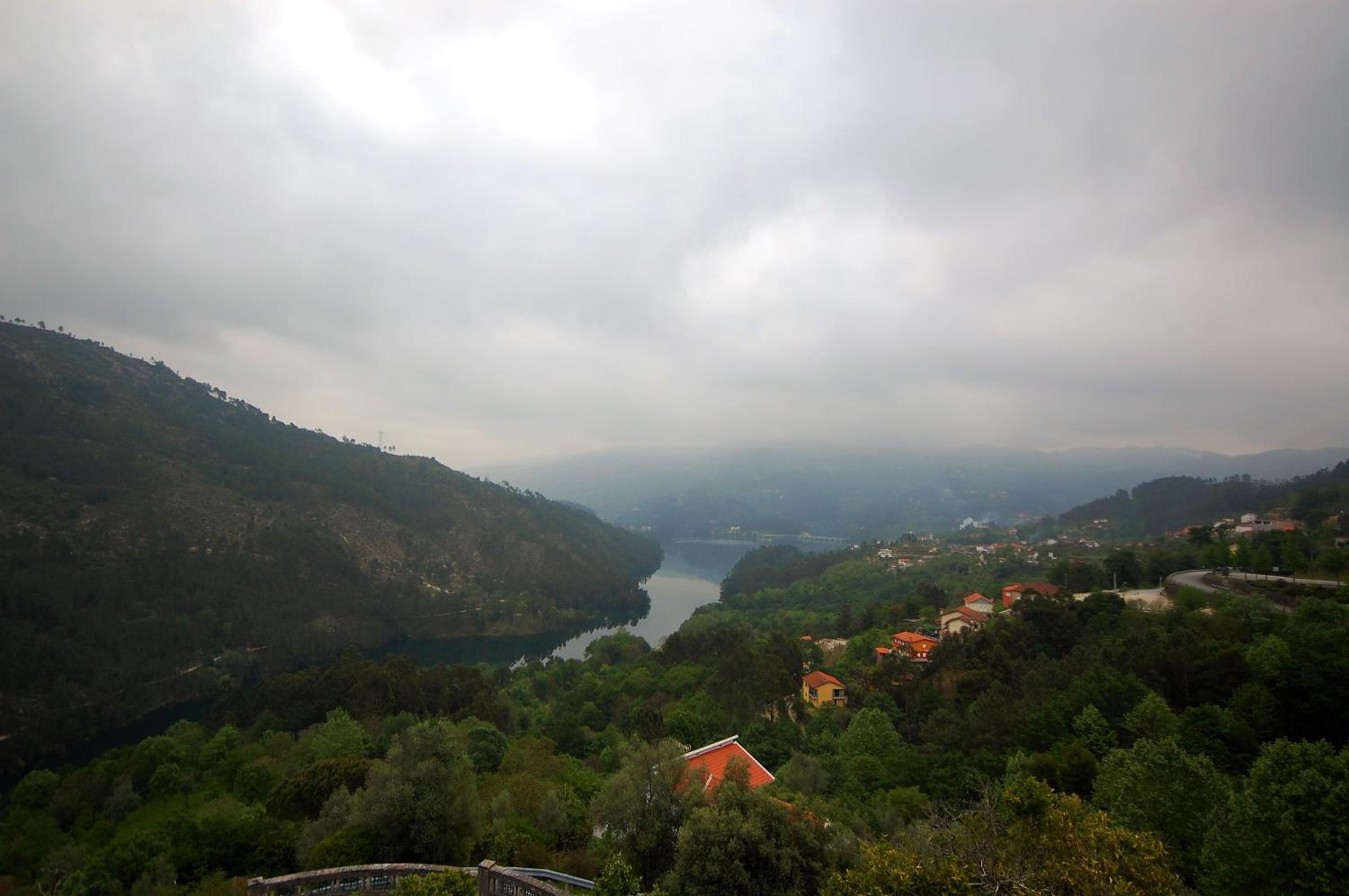 Casa da Ramada - Water SPA Tank with running natural spring water - by Bedzy view 3