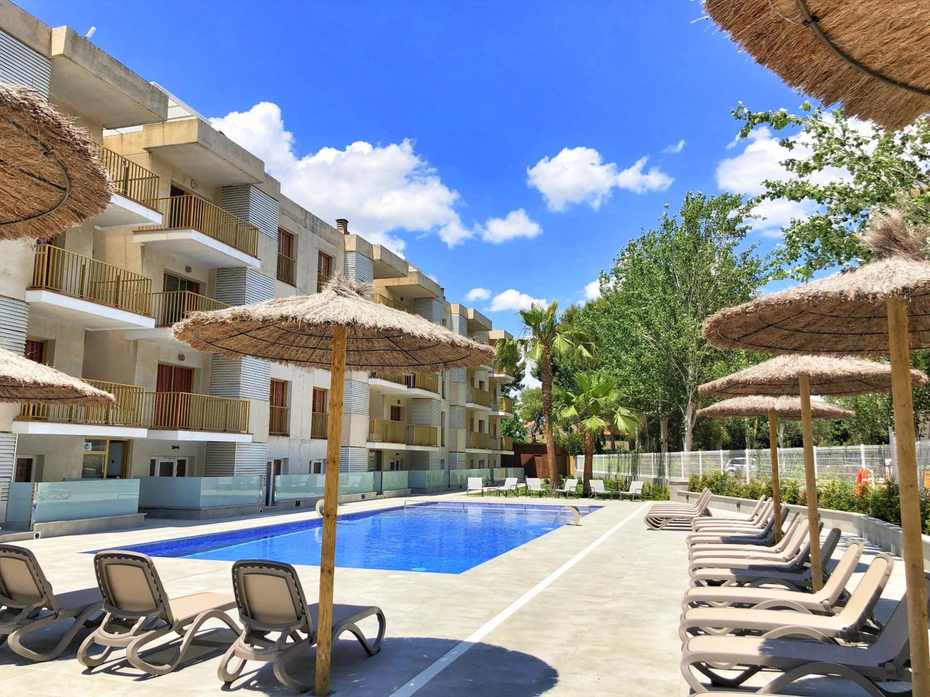 Rentalmar Pins Marina