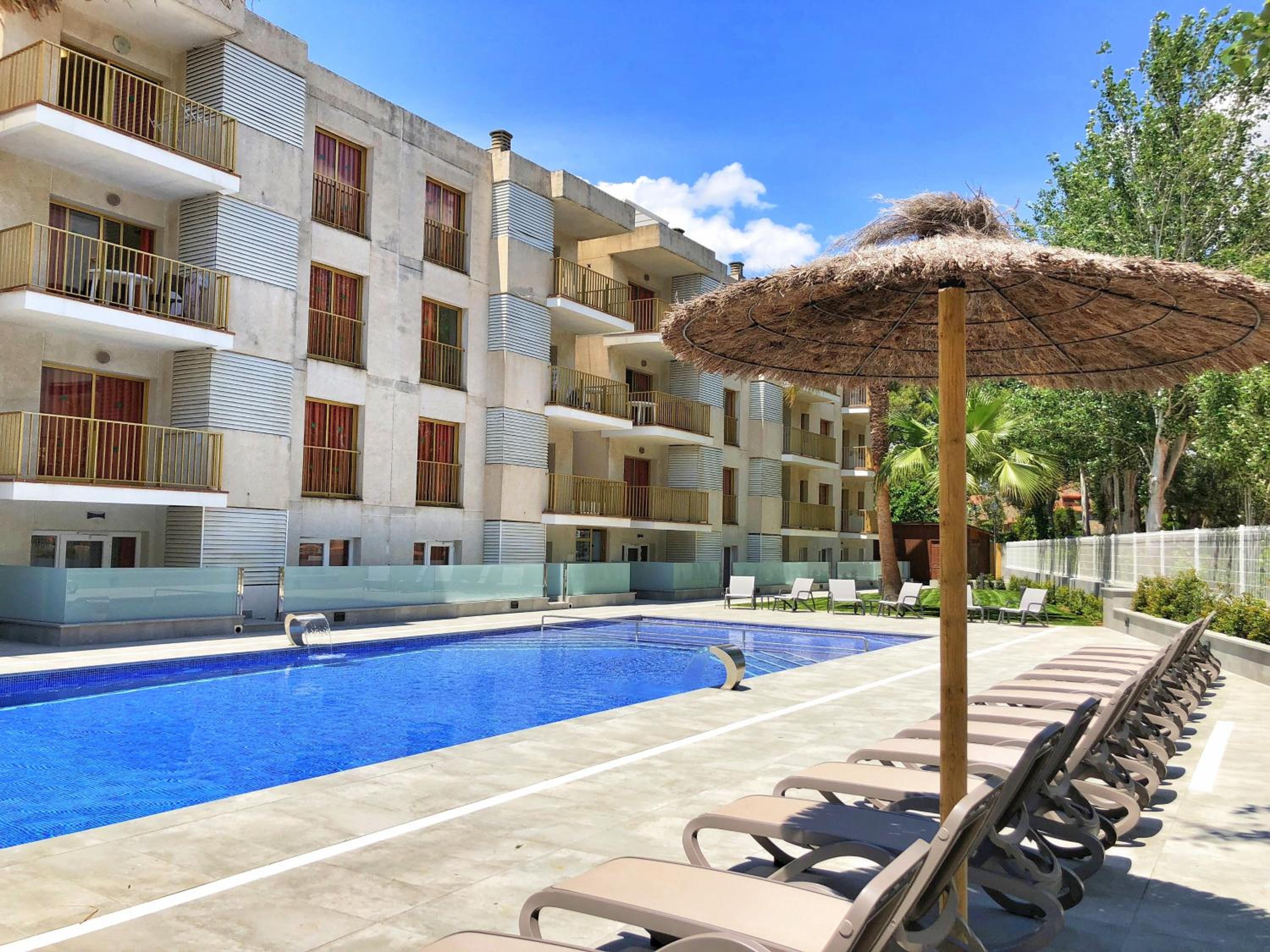 Rentalmar Pins Marina