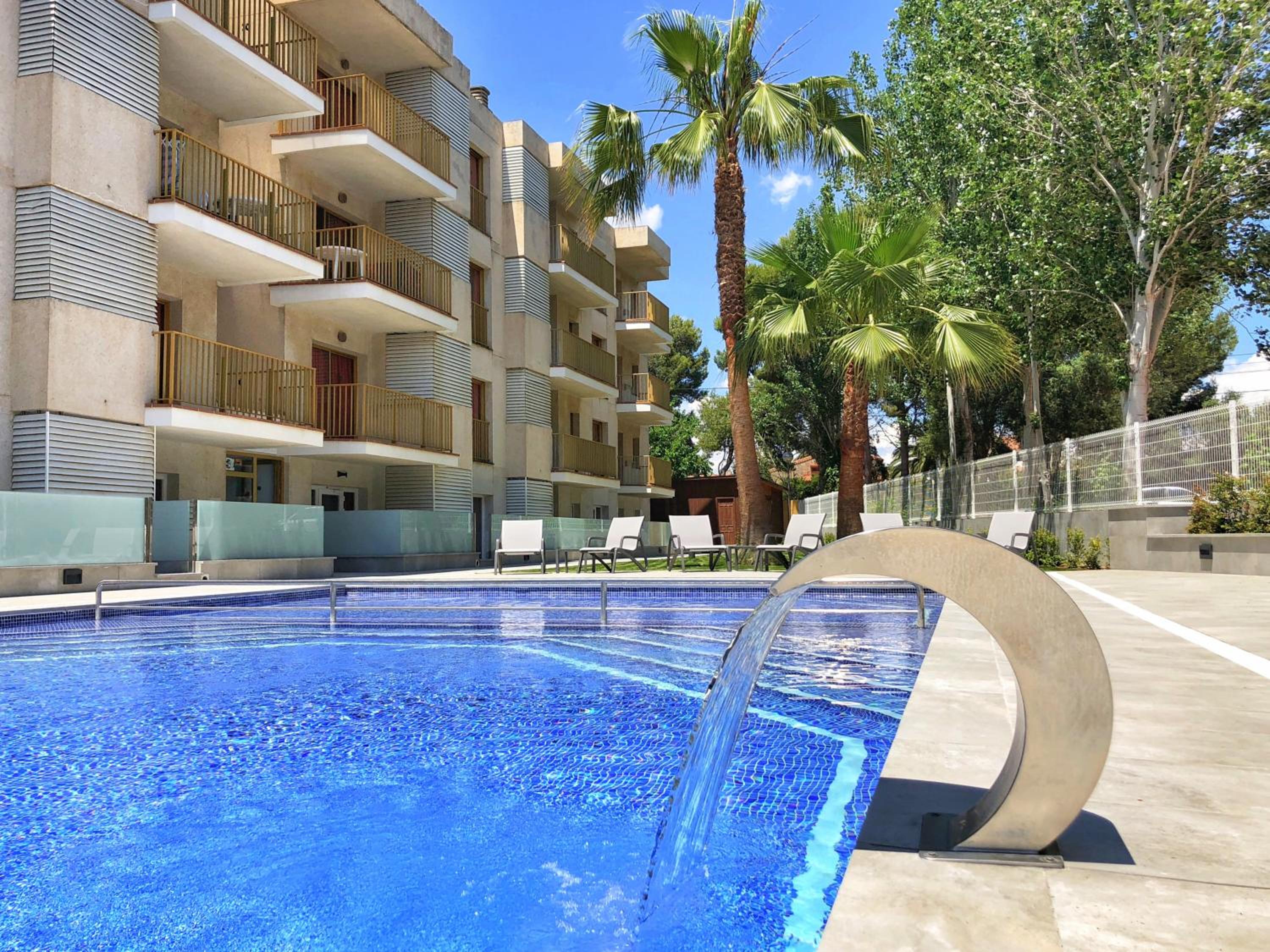 Rentalmar Pins Marina