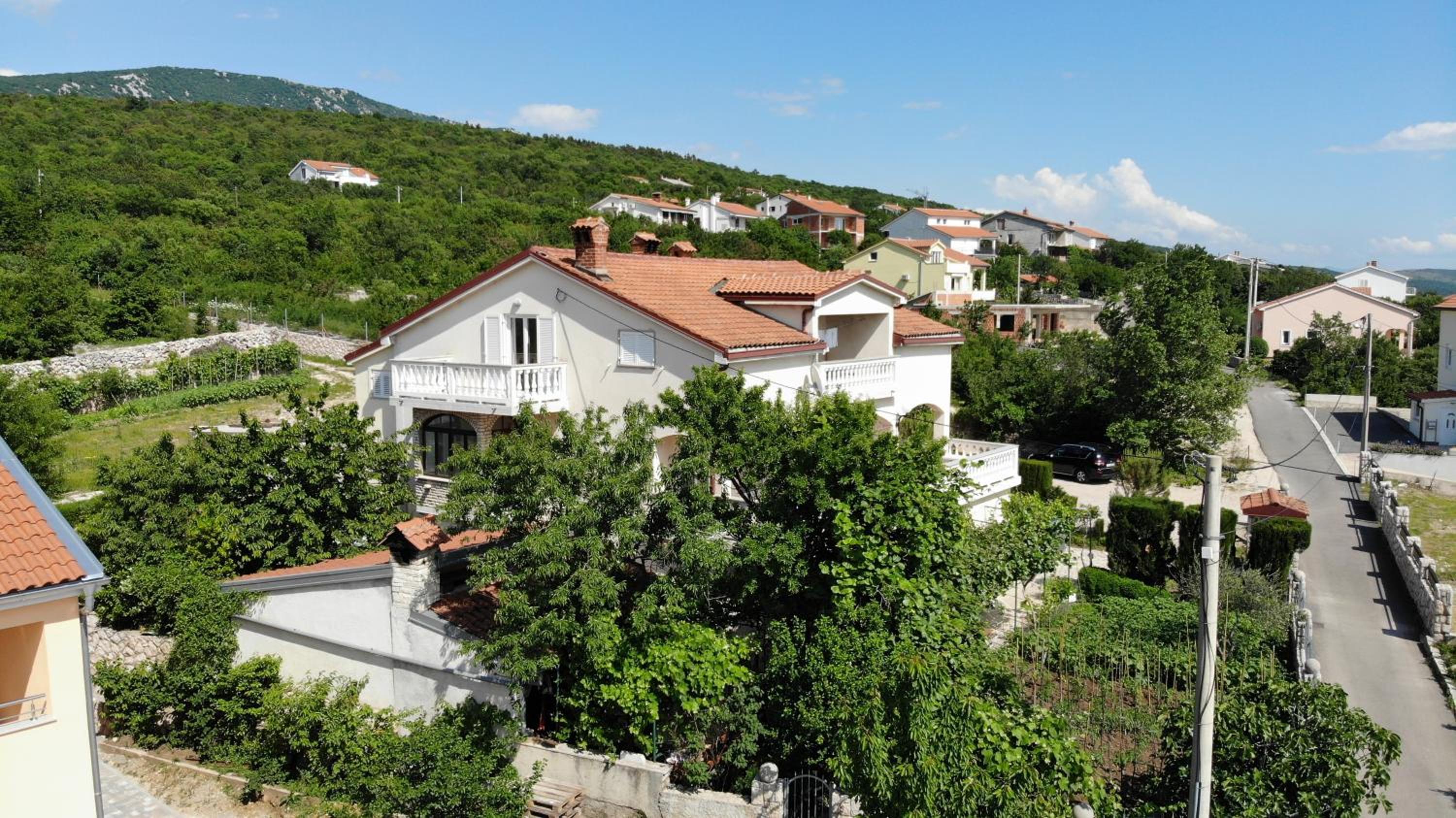 Apartments Dida moj ŠMRIKA view 3