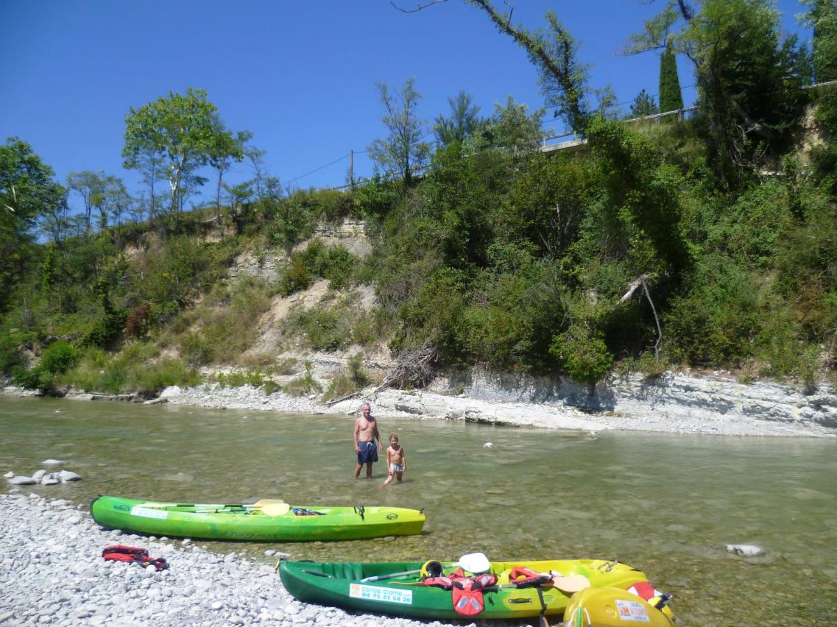 Les Hirondelles