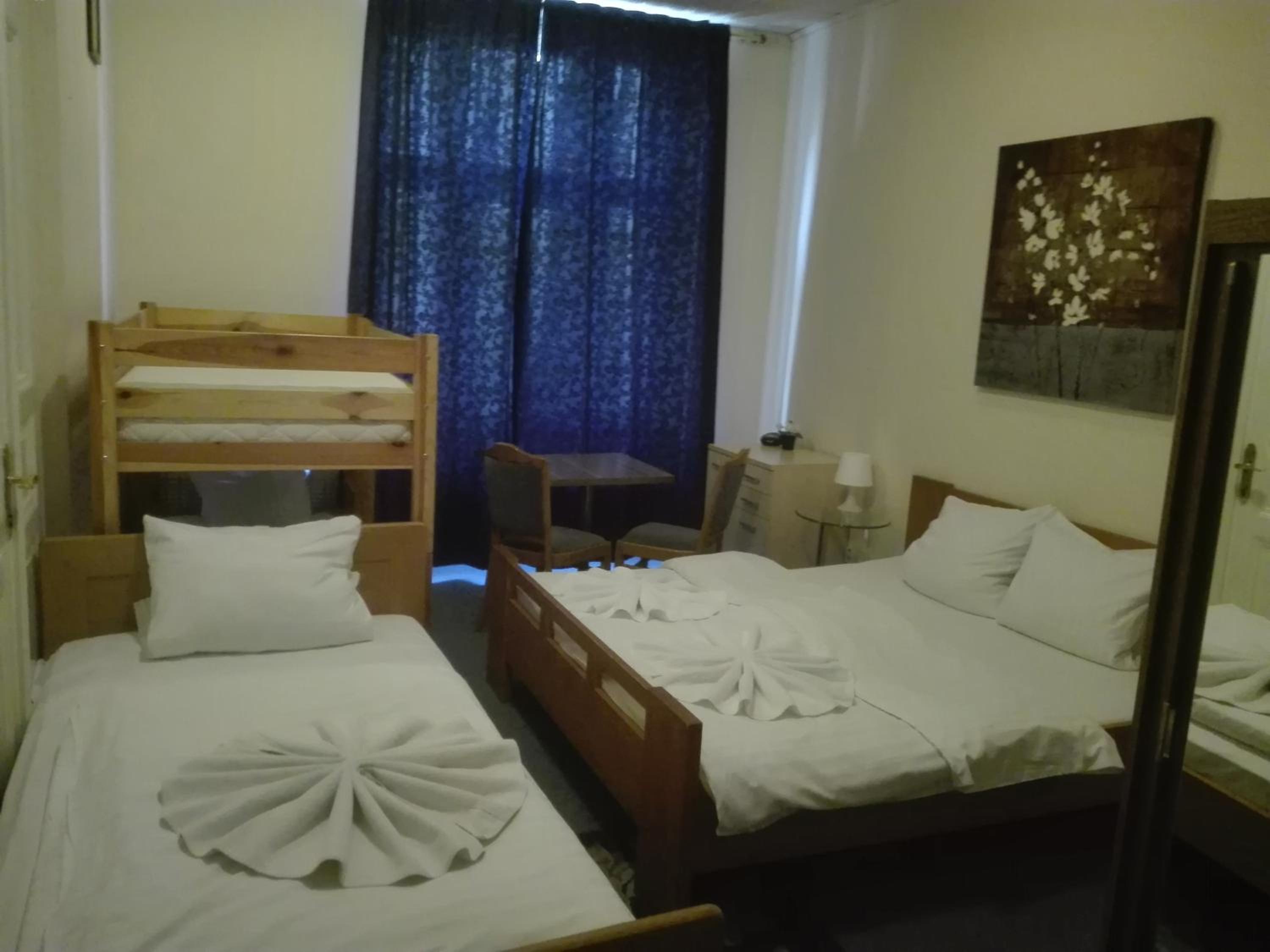 Hotel Praha Club bed & breakfast