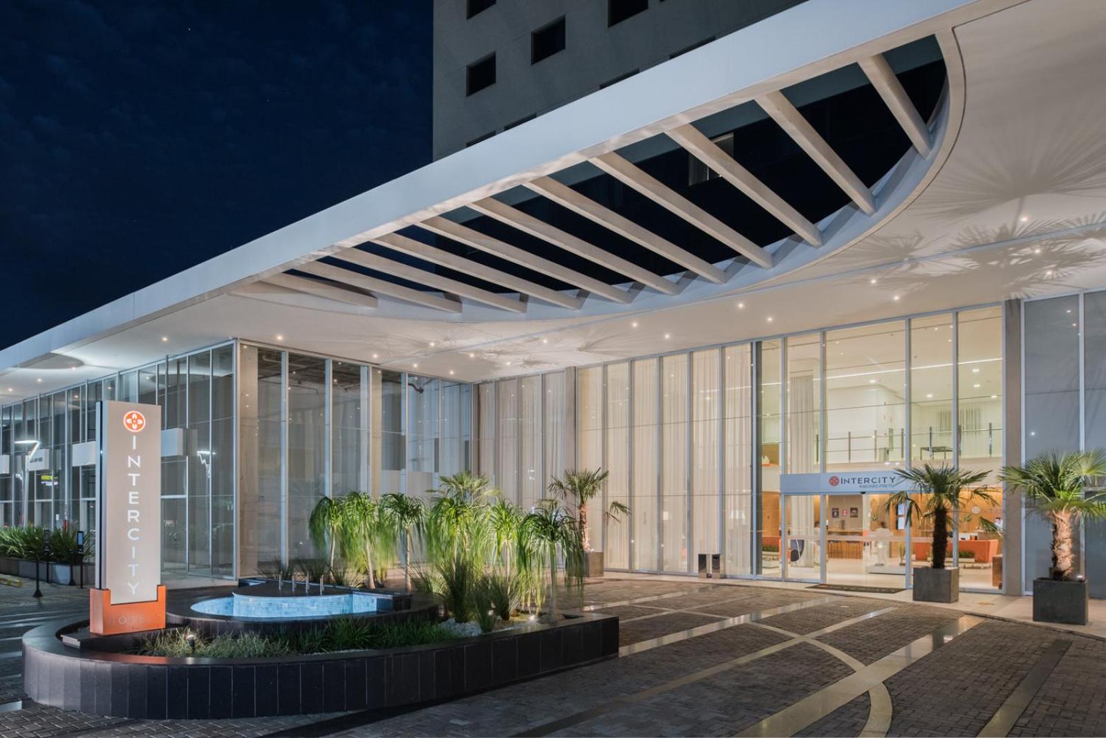 Hotel Intercity Ribeirão Preto - Image 1