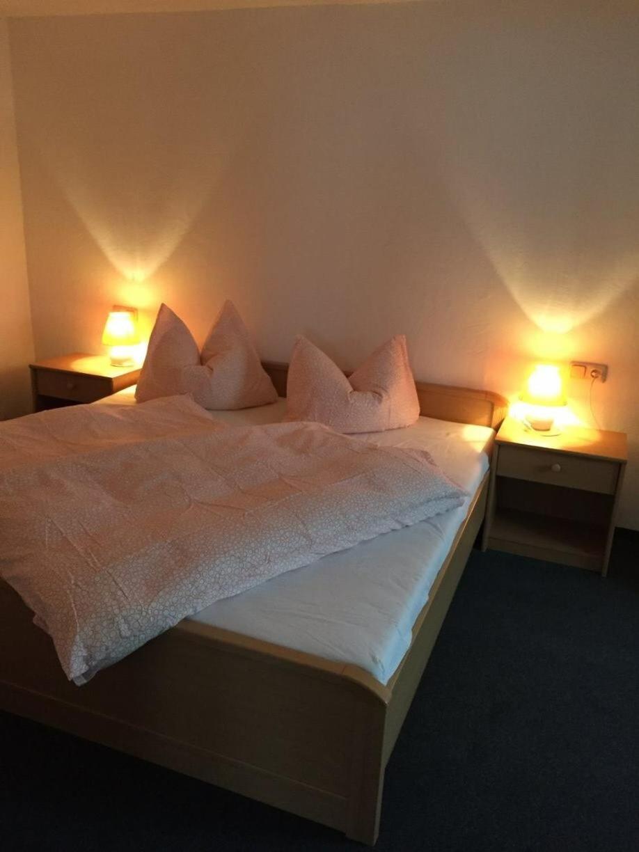 Springer-Apartment-1215