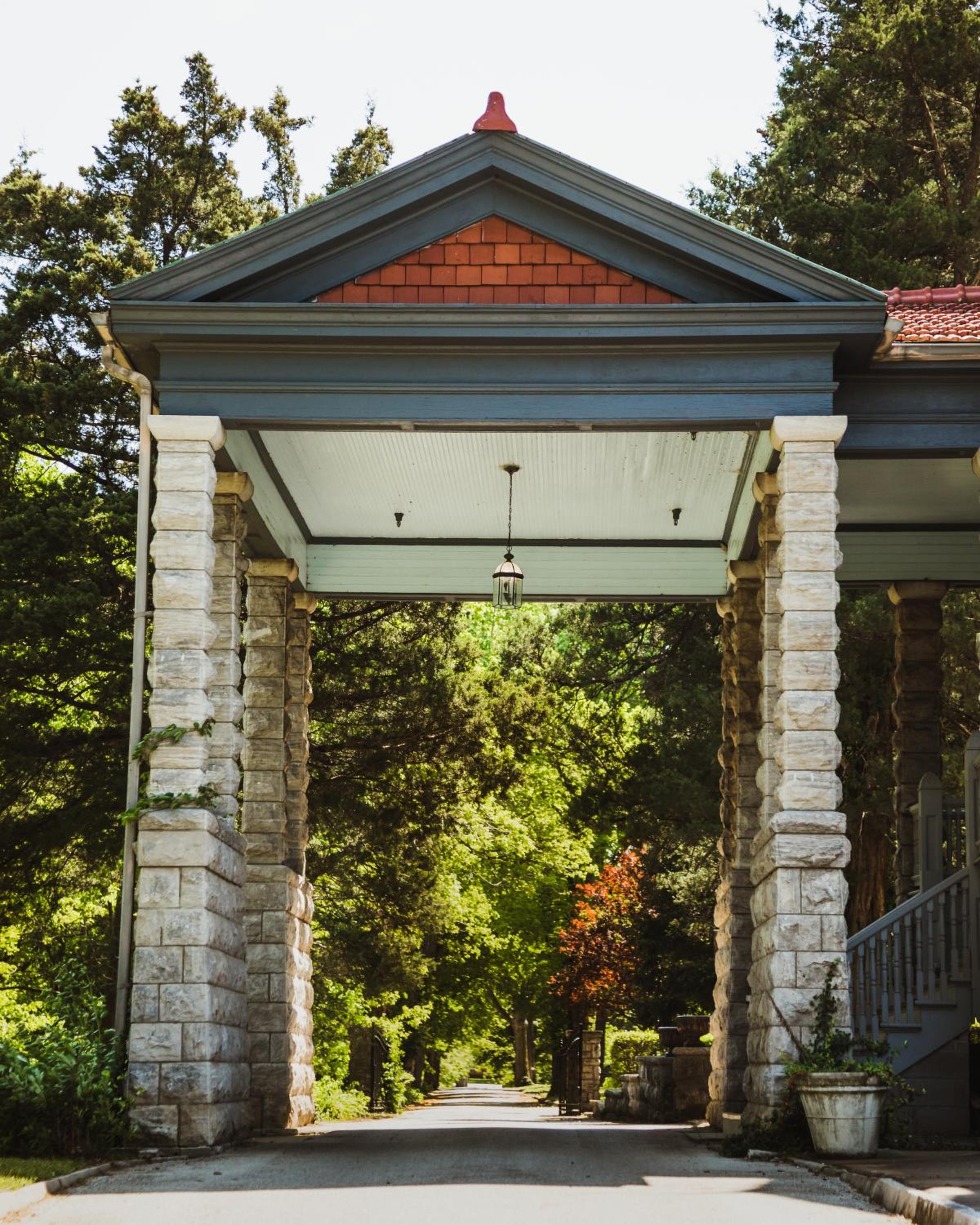 The Mansion at Elfindale