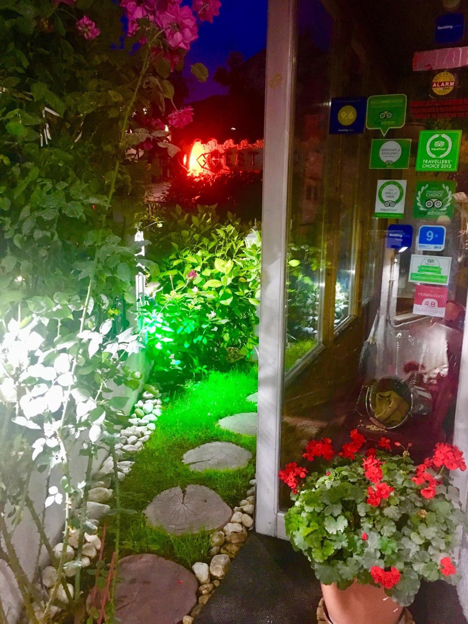 Halvat Guesthouse