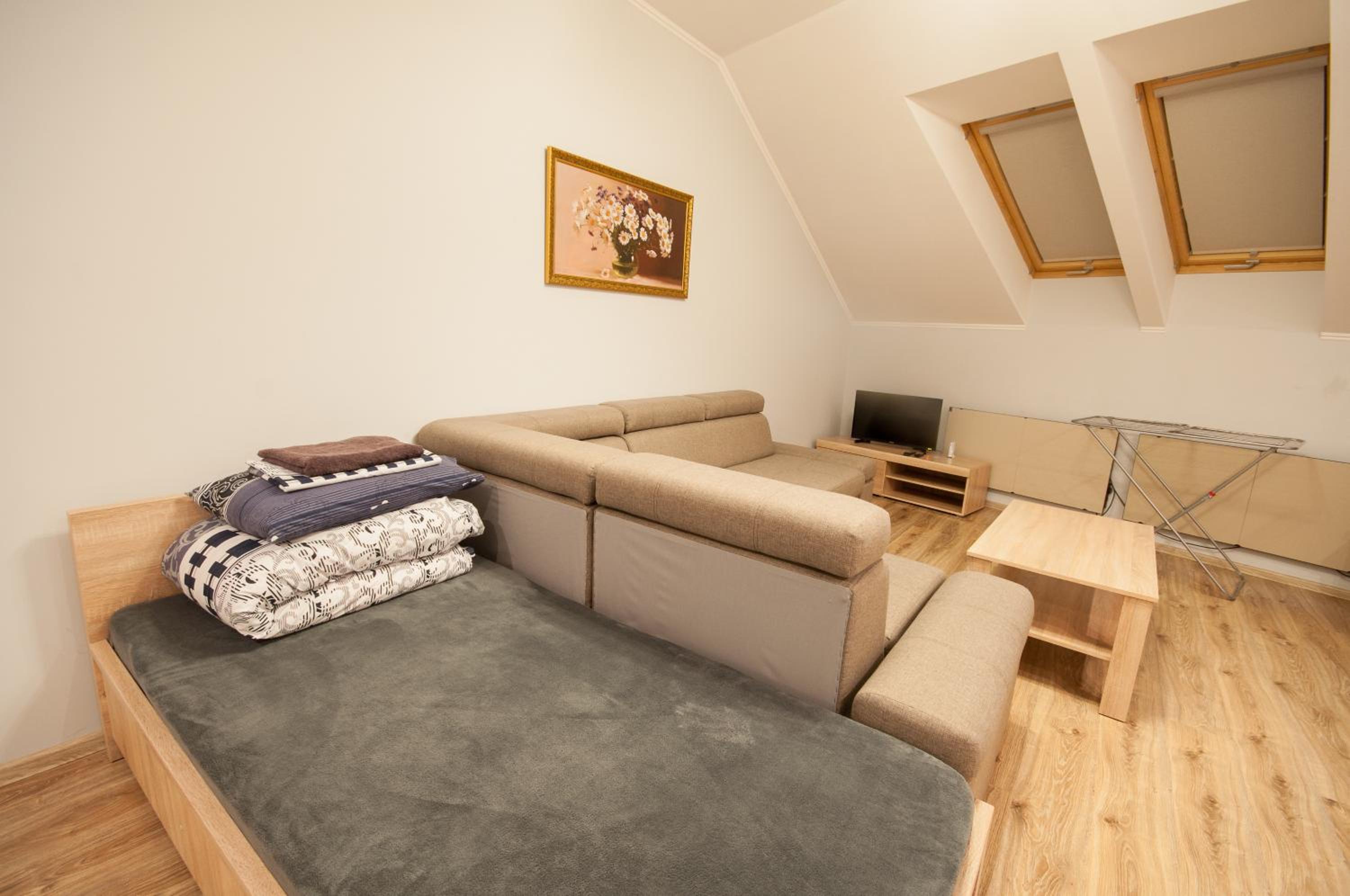 Wonderful flat on city center (Mukachivska 4/15) view 3