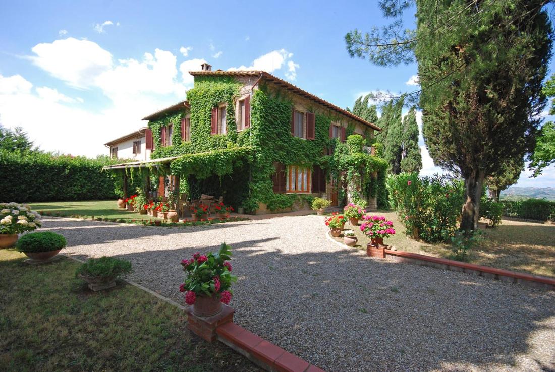 Villa Remignoli view 3