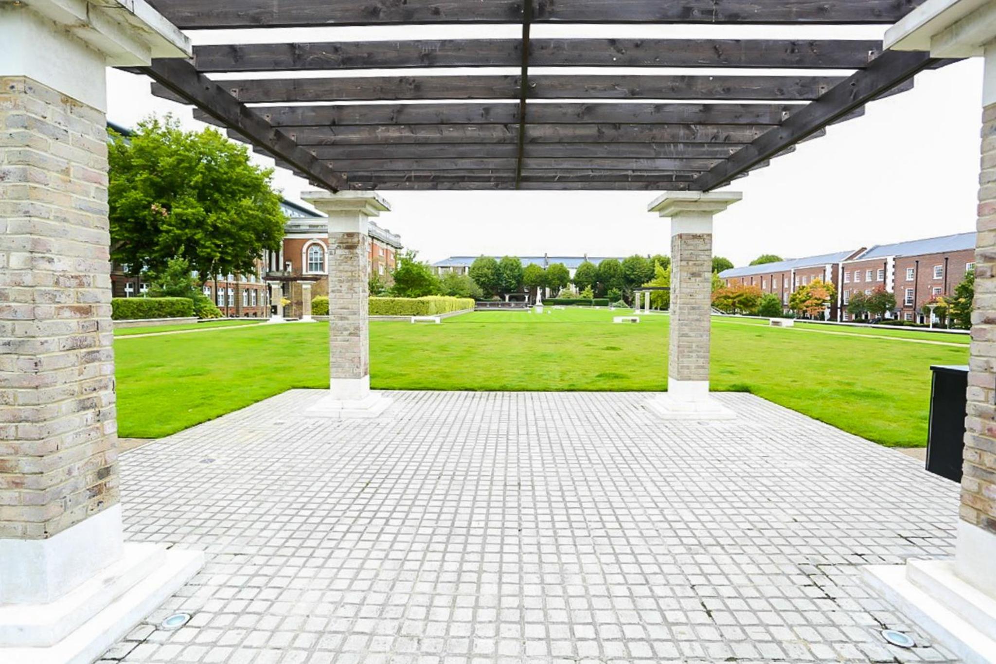 Superior 2 bedroom Apartments