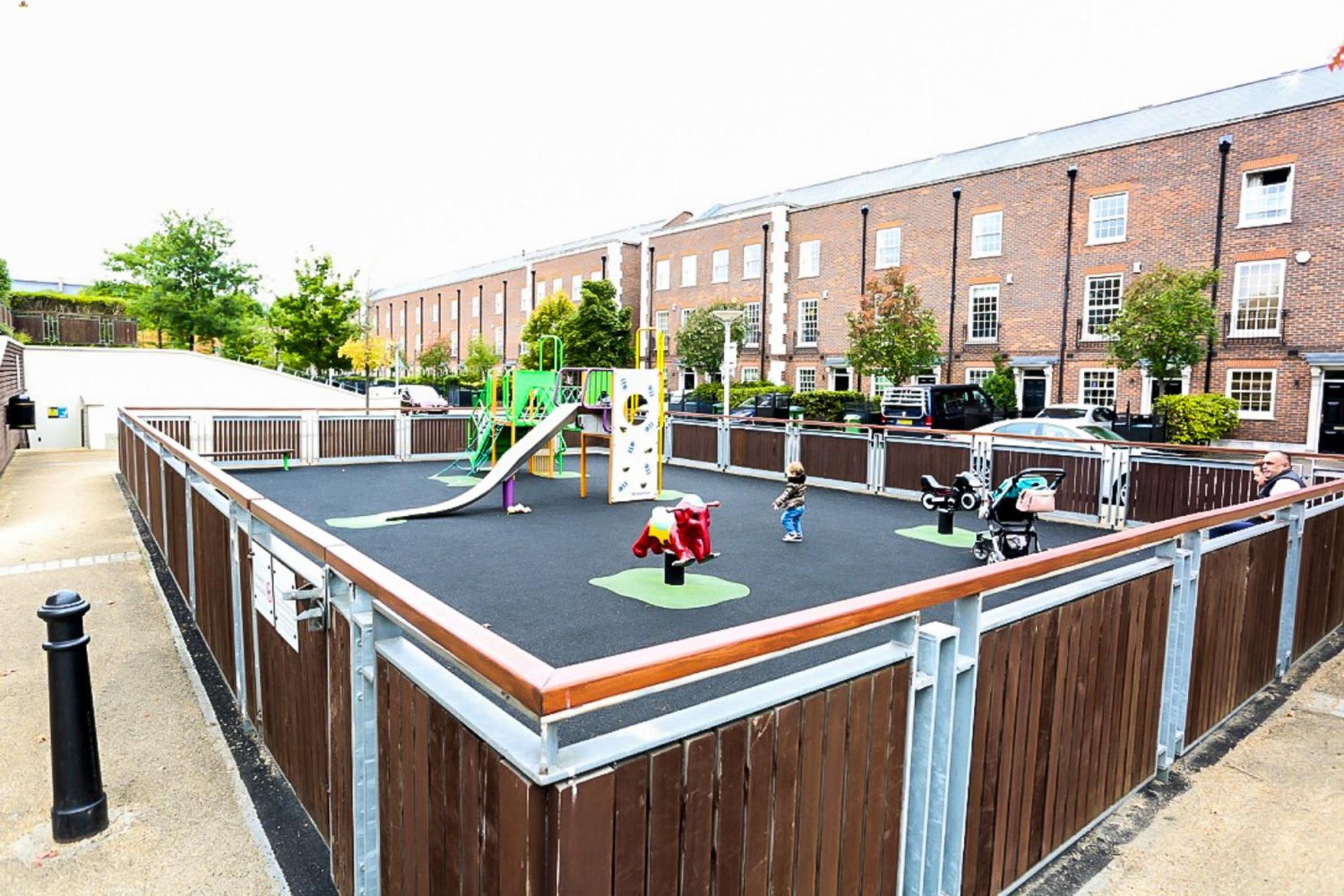 Superior 2 bedroom Apartments