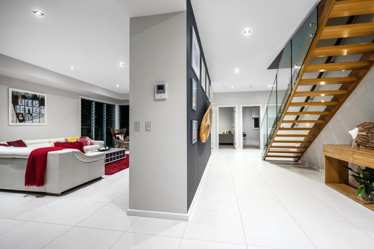 Luxury Tropical Haven - Pacific Avenue, Sunshine Beach