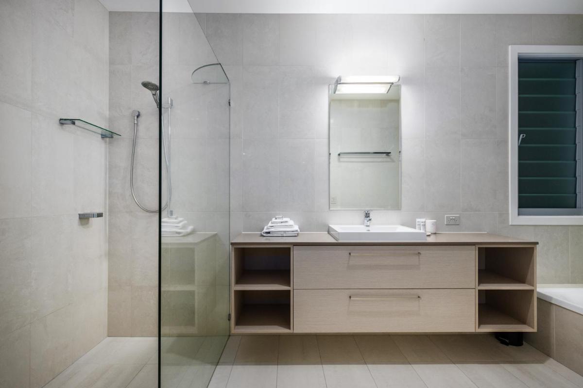 Luxury Tropical Haven - Pacific Avenue, Sunshine Beach