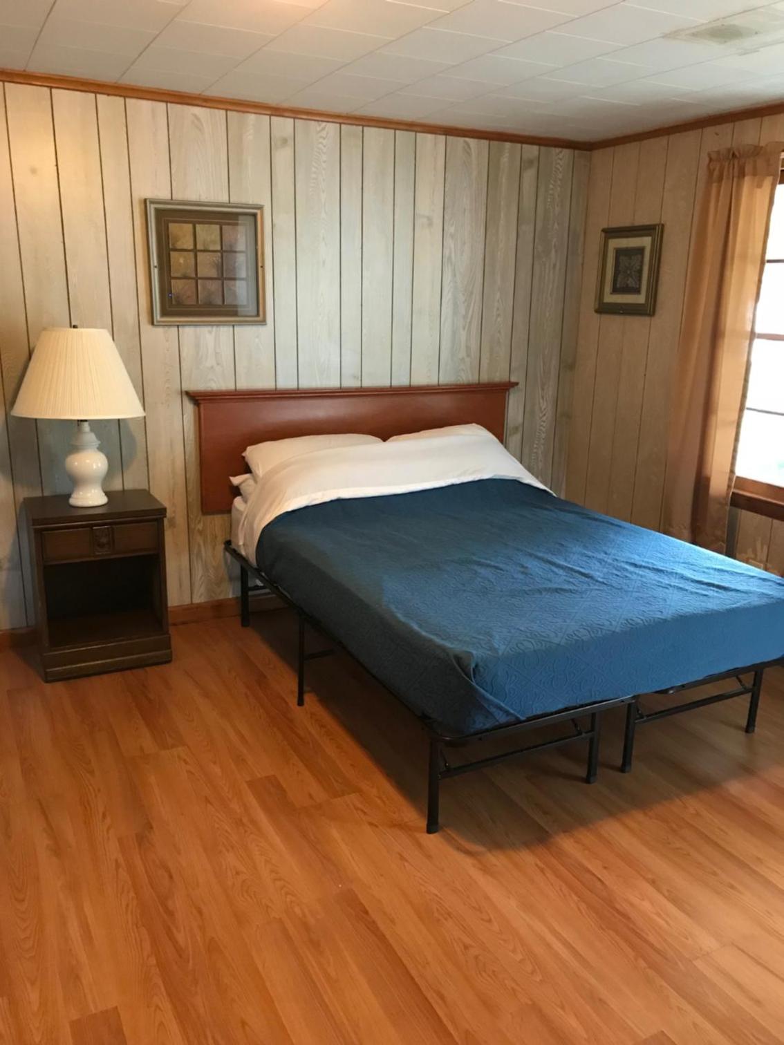 Hillside Motel
