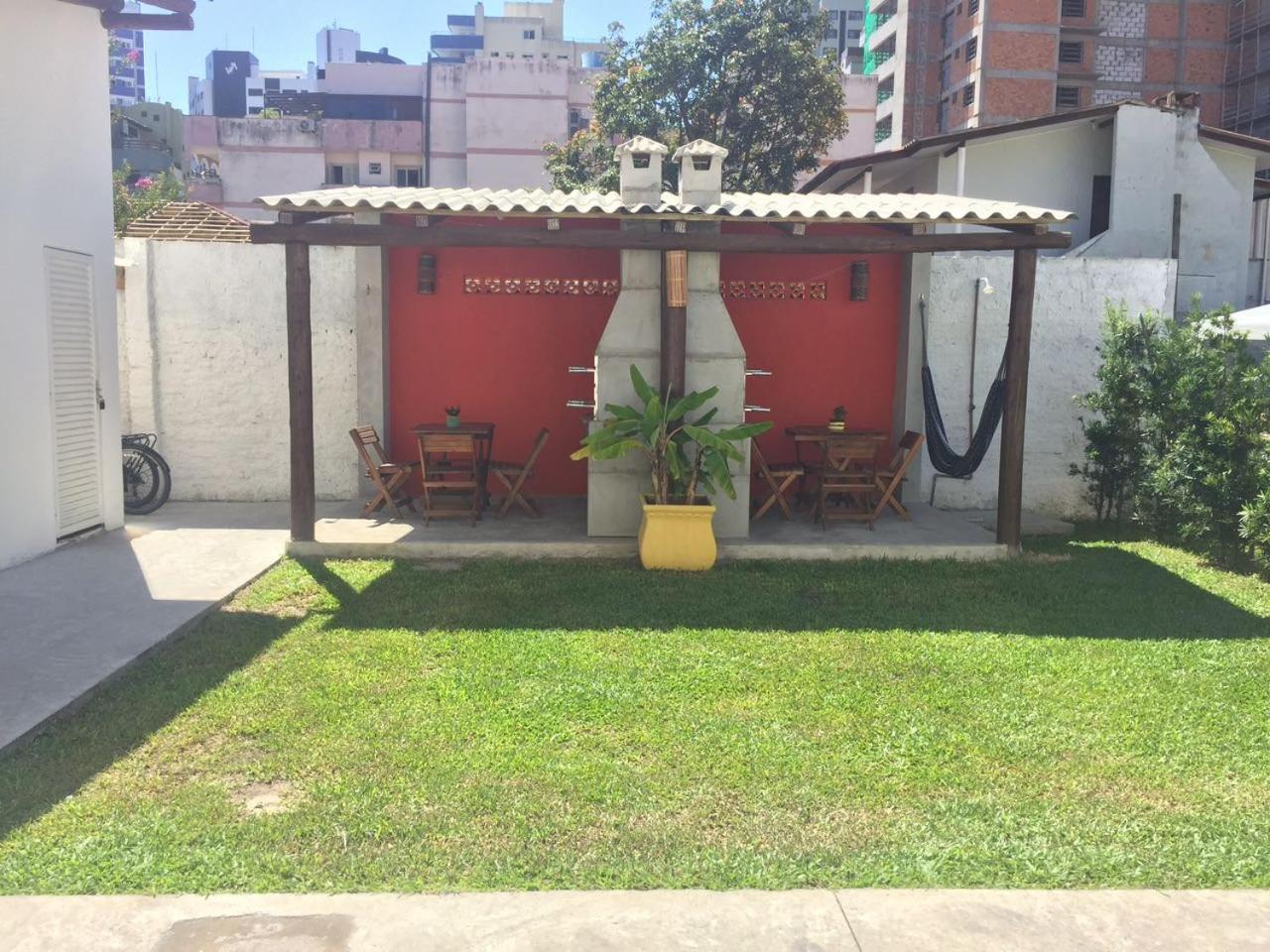Casa Larrosa