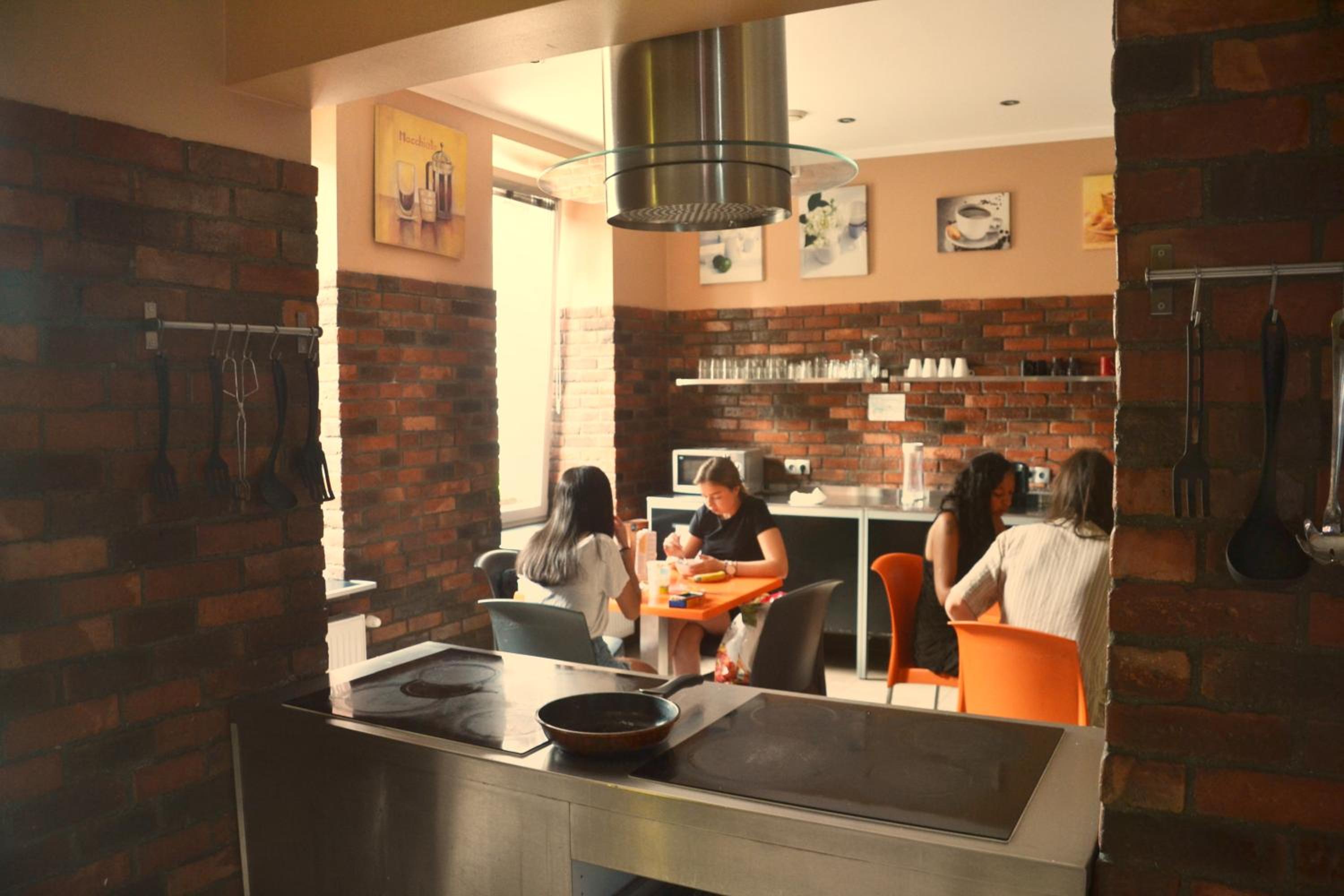 Do Step Inn Home - Hotel & Hostel