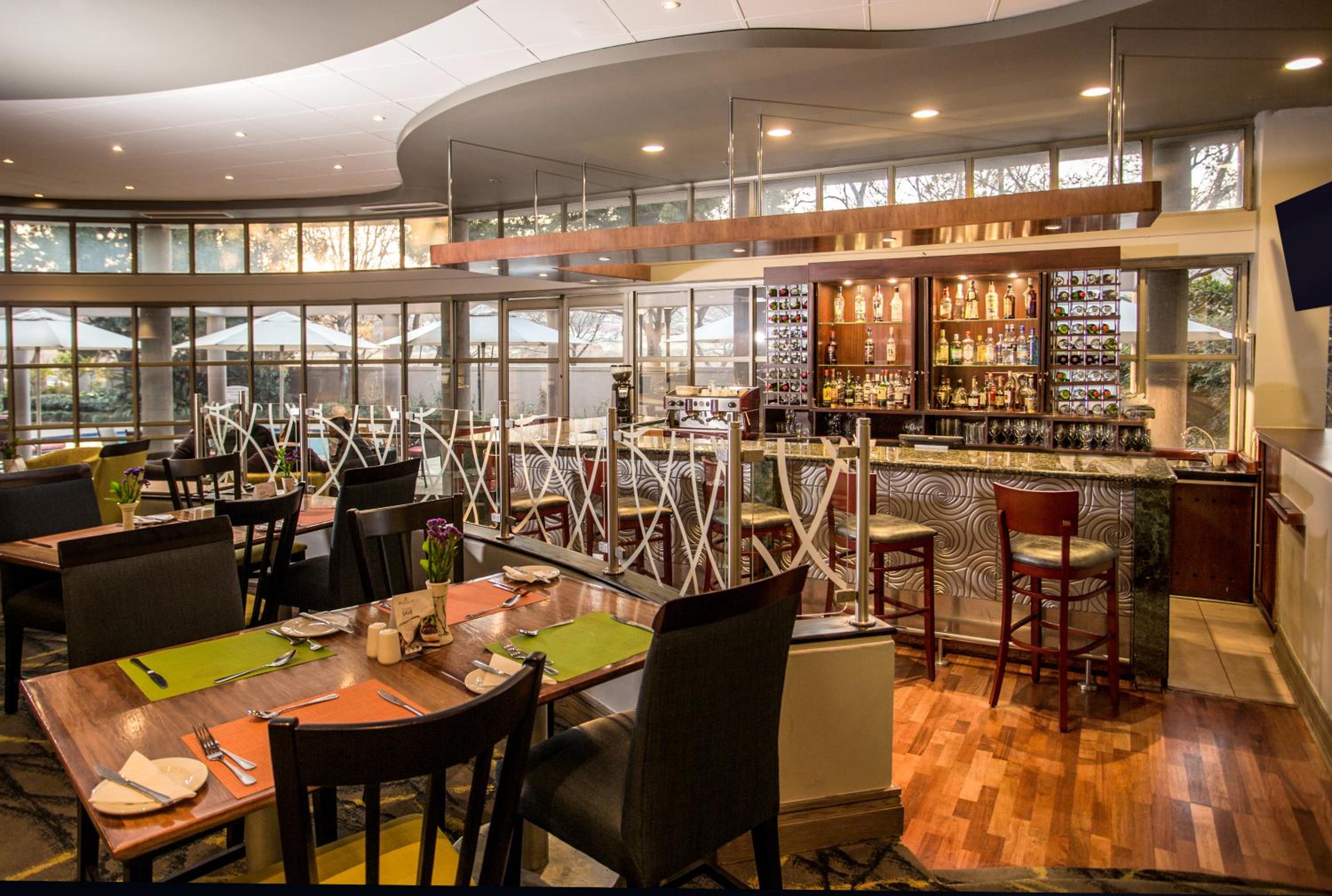 Johannesburg Vacations - Garden Court Eastgate - Property Image 12