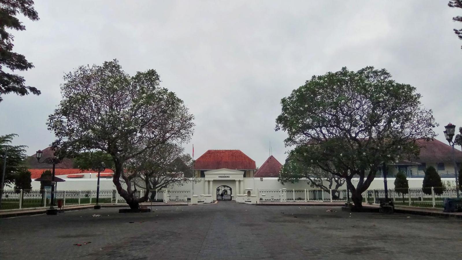 Puri Langenarjan Guest House, Yogyakarta - 14