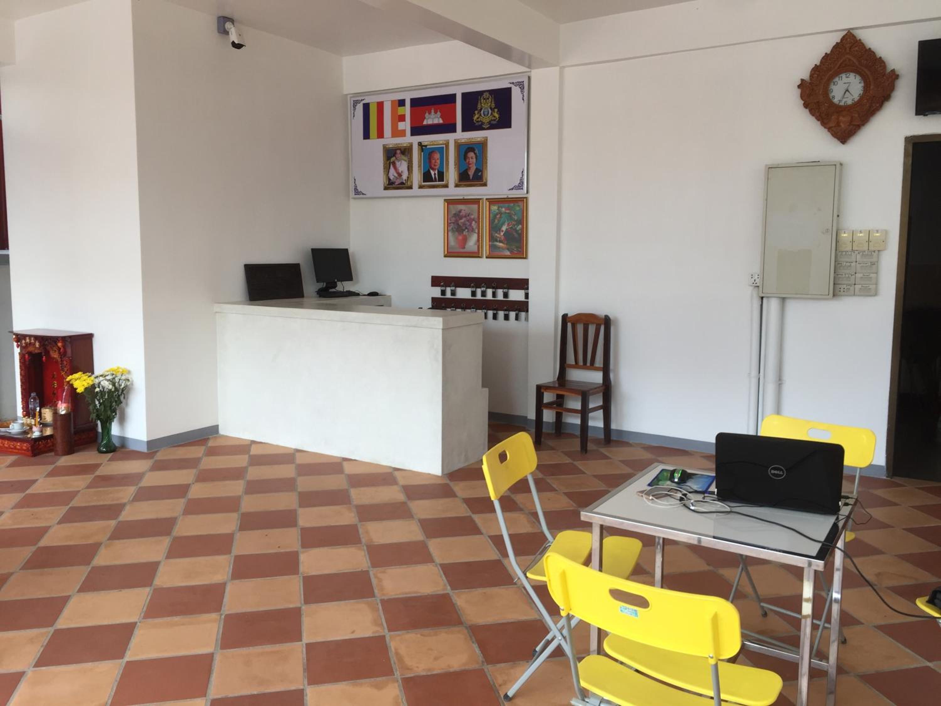 Botoum Hostel