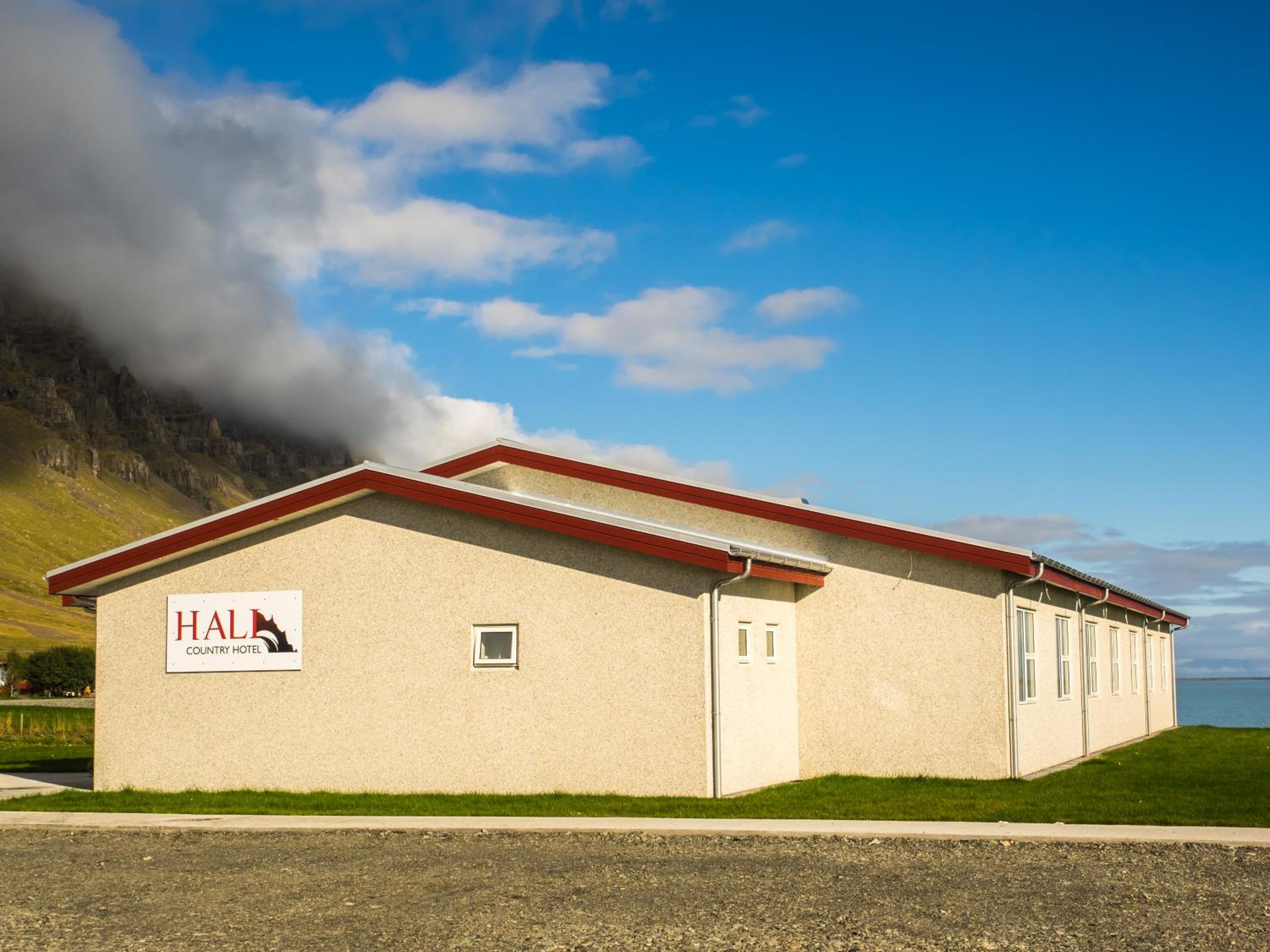 Hali Country Hotel