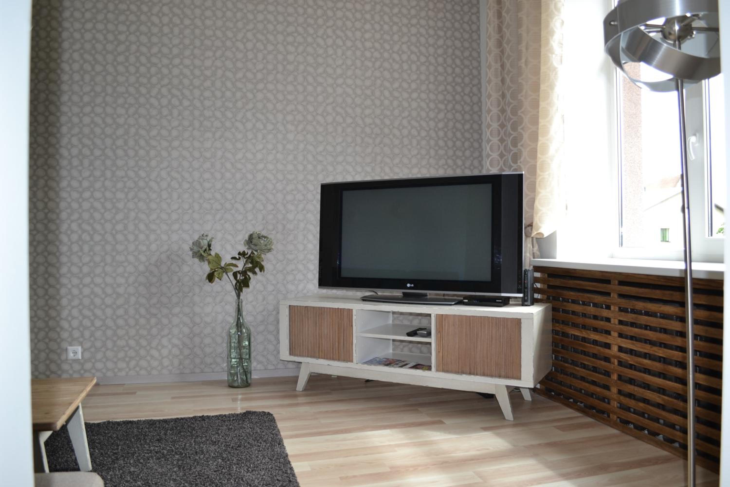 Vee 4 City Center Apartment view 5