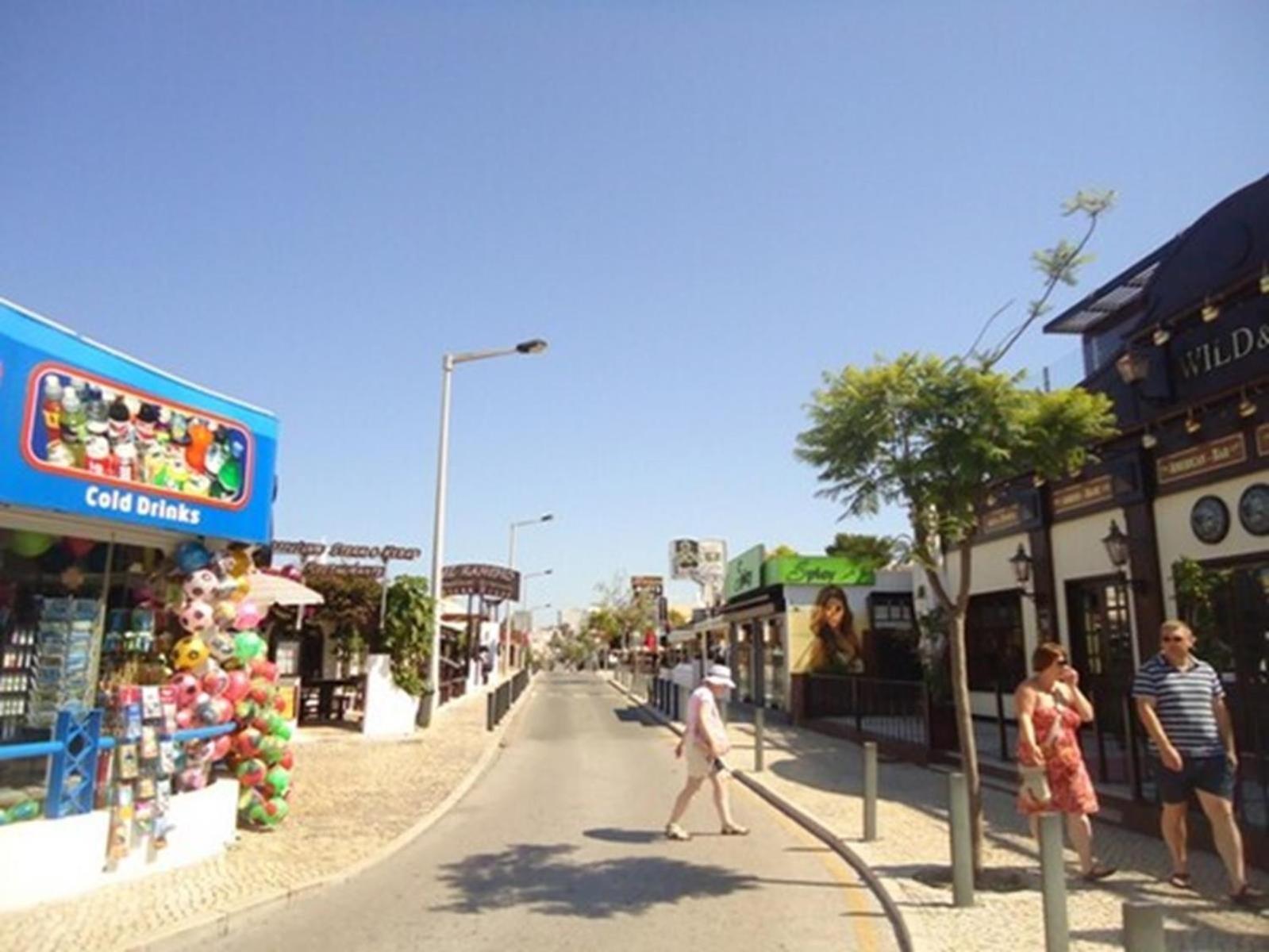 Photo 44