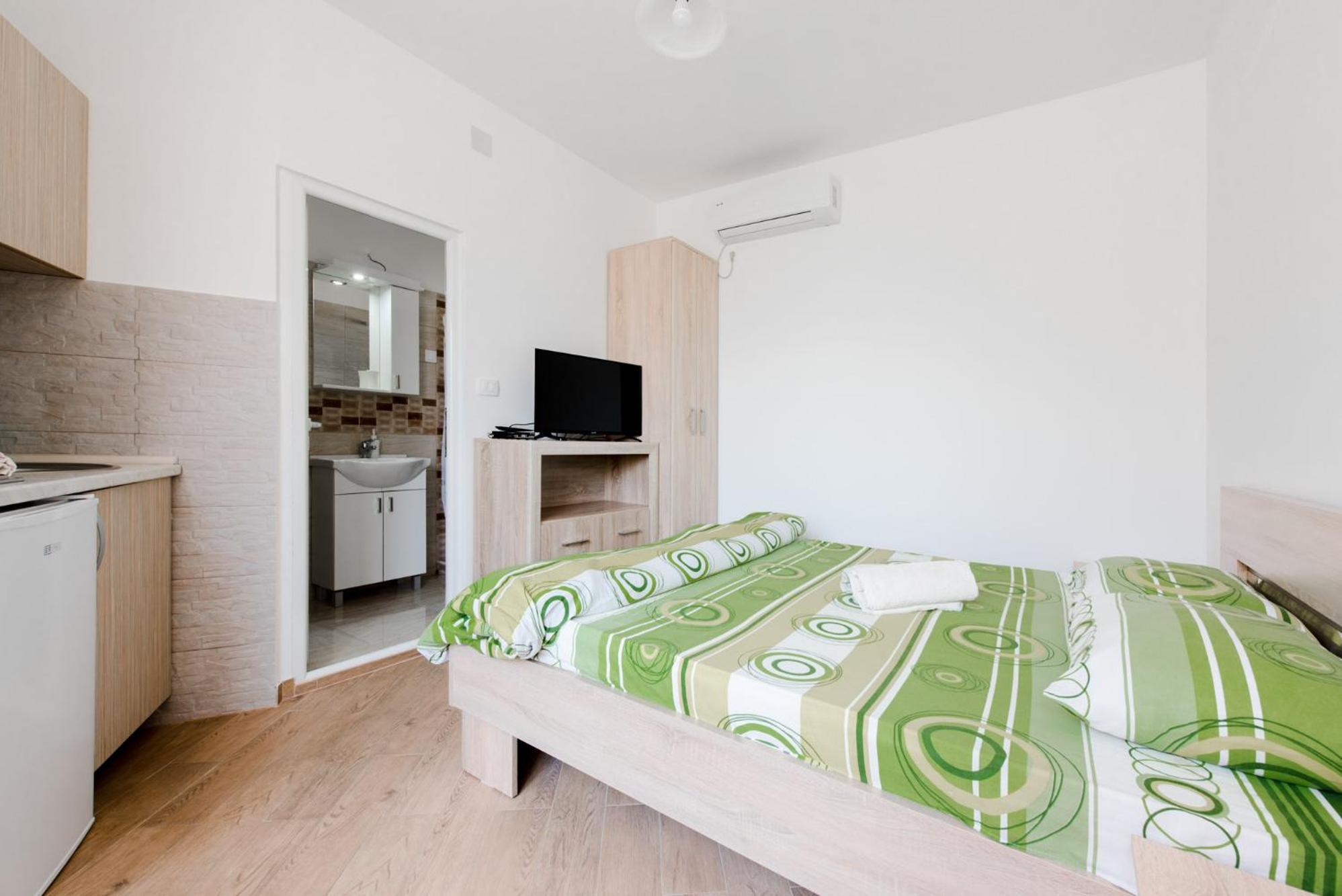 Apartments Vukmarković view 5