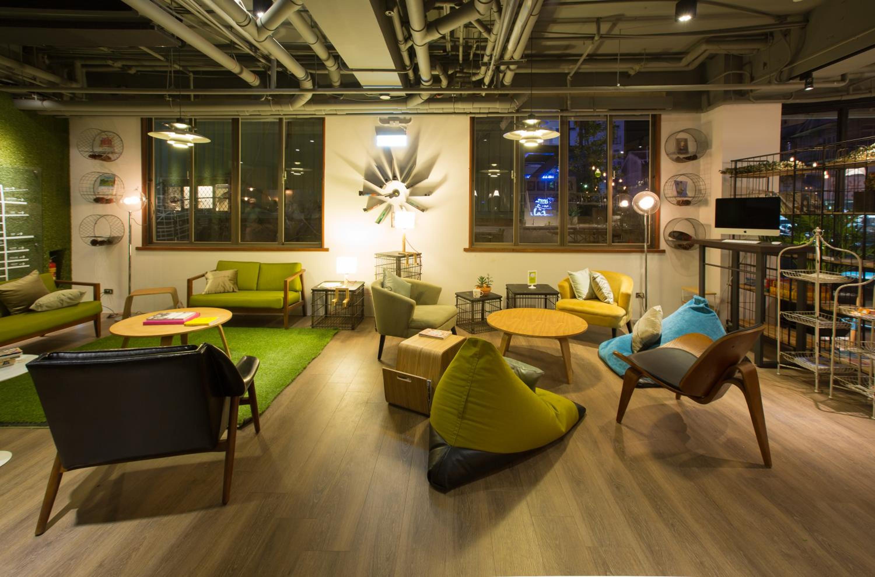 Light Hostel - Tainan