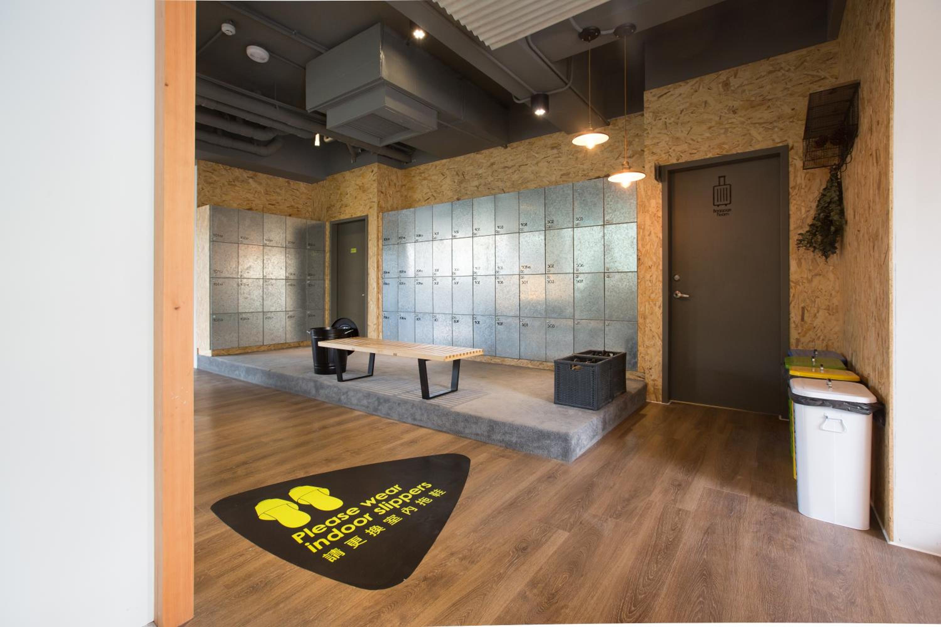 Light Hostel - Tainan