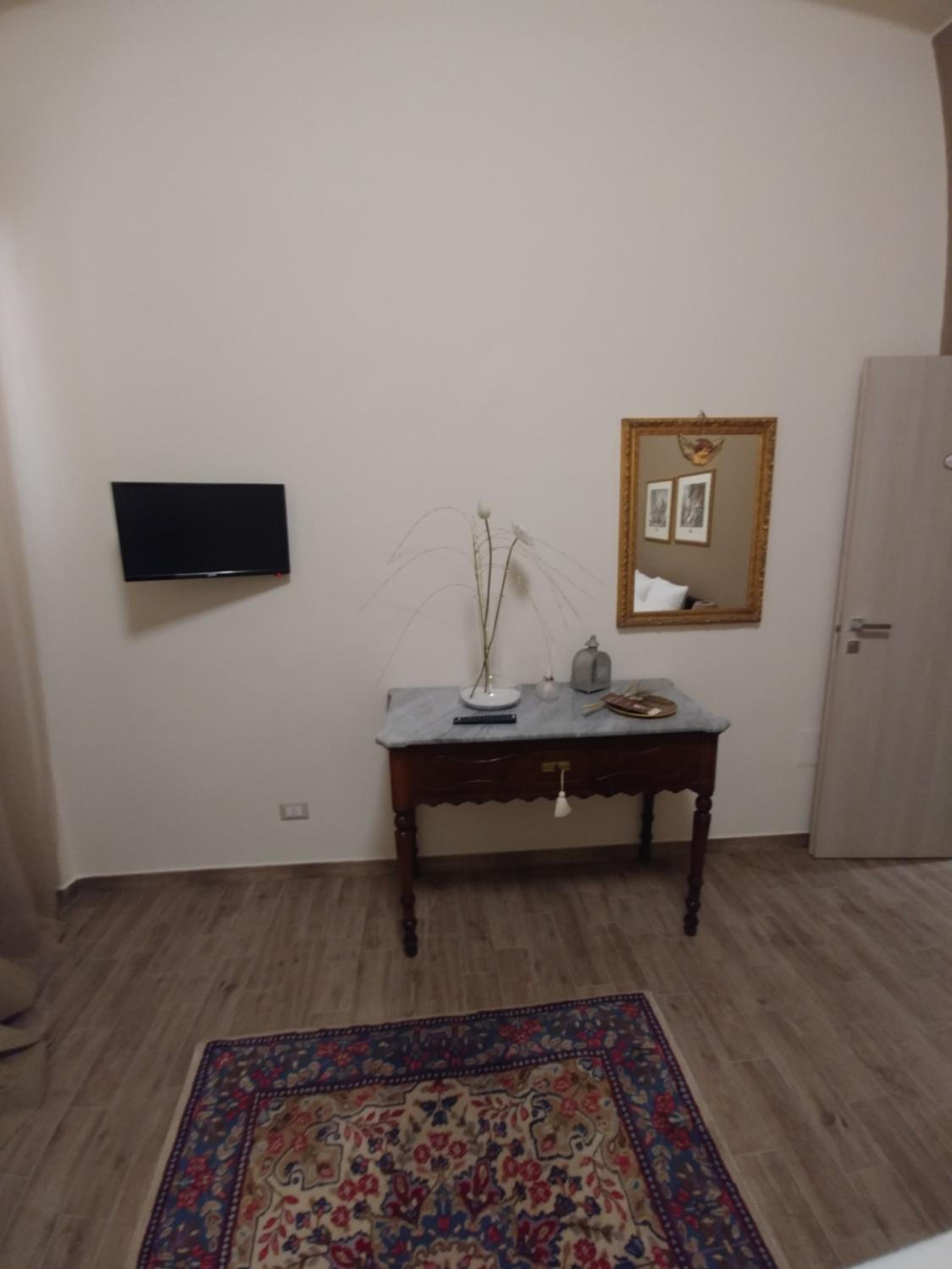 Photo 48