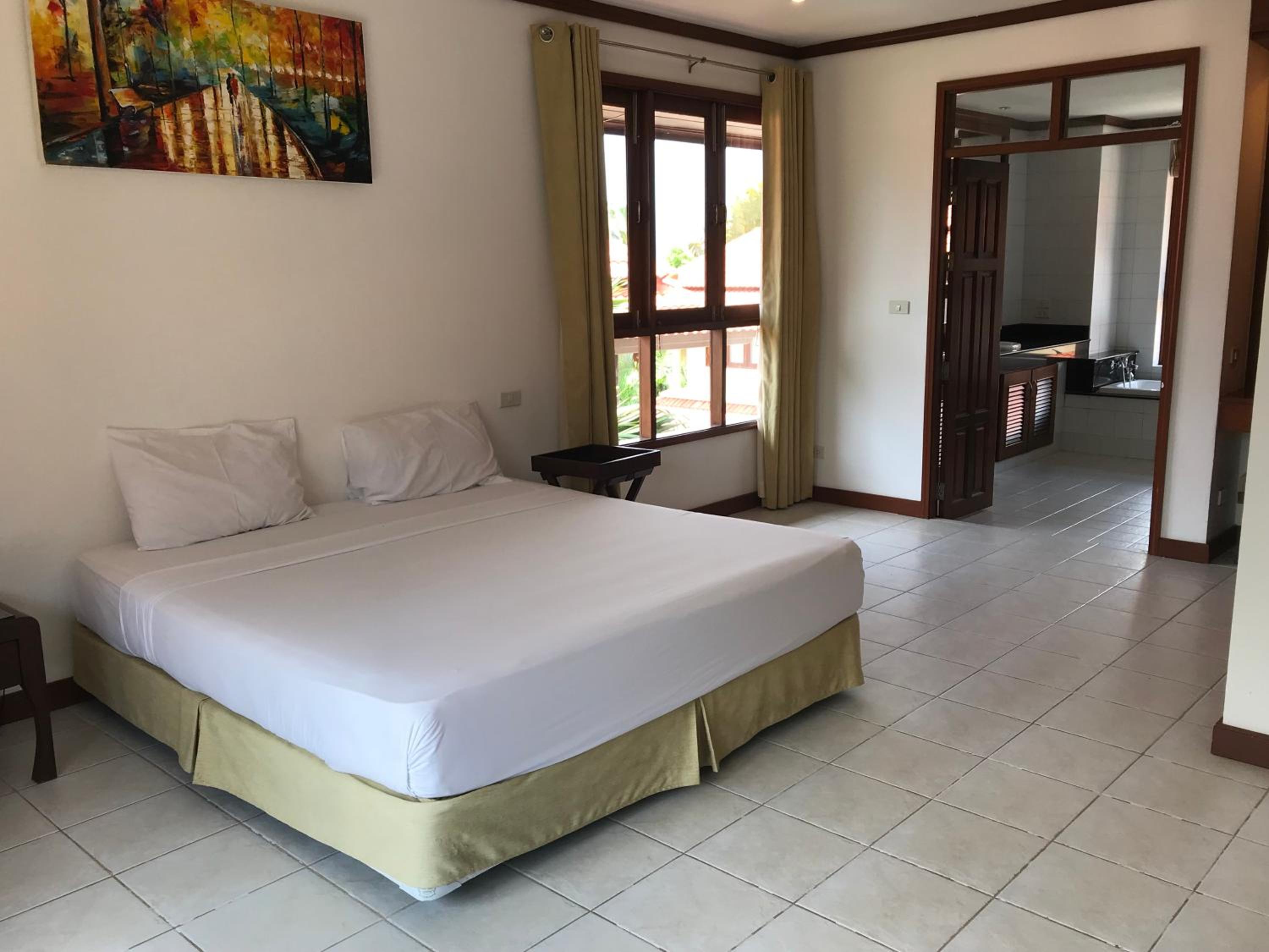 4 Bedroom Villa TG33 on Beachfront Resort SDV284-By Samui Dream Villas