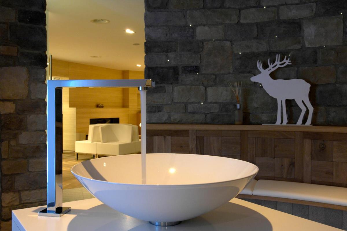 Jacuzzi